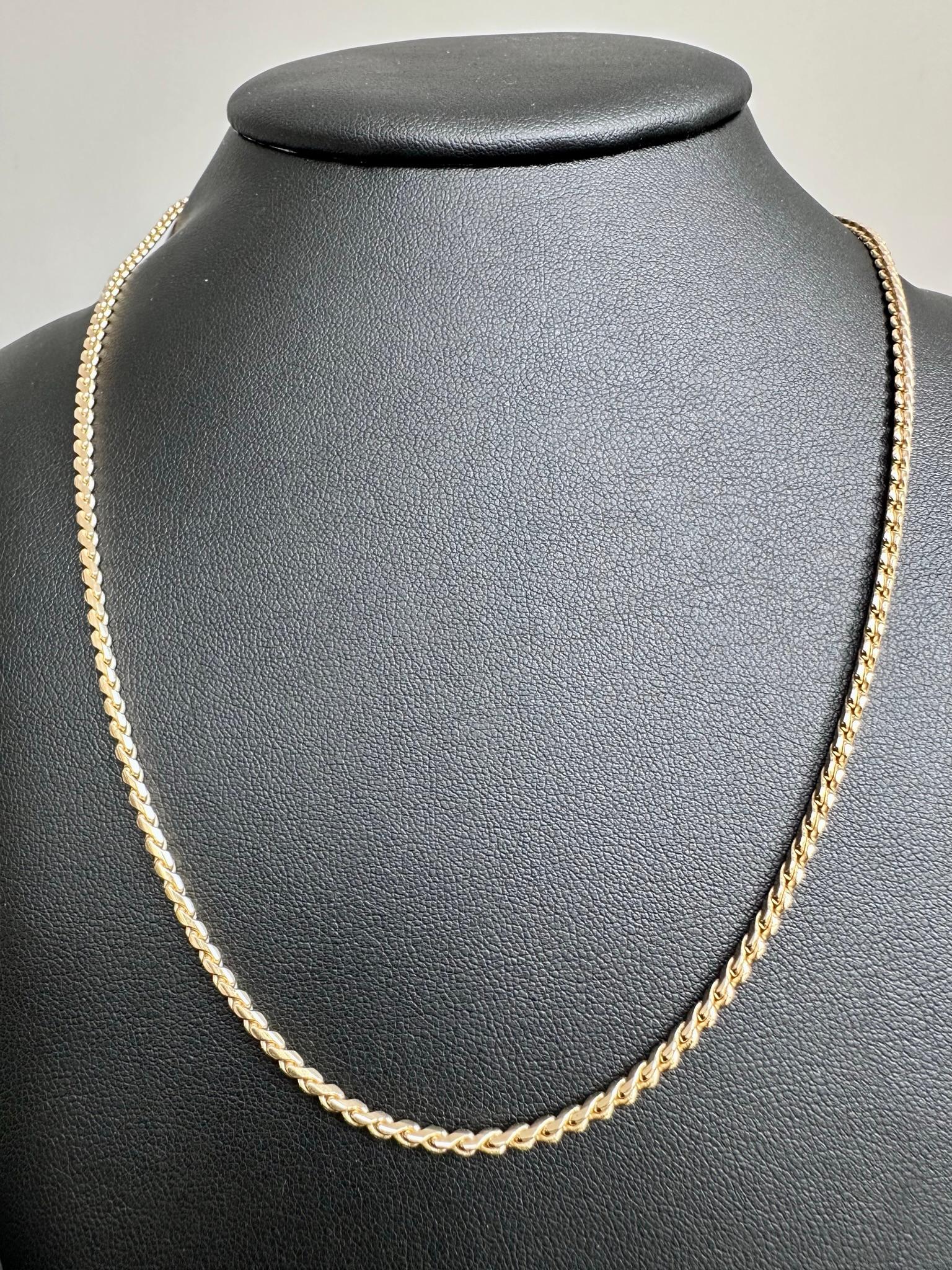 CARTIER Kette aus 18 Karat Gelbgold im Zustand „Hervorragend“ in Esch sur Alzette, Esch-sur-Alzette