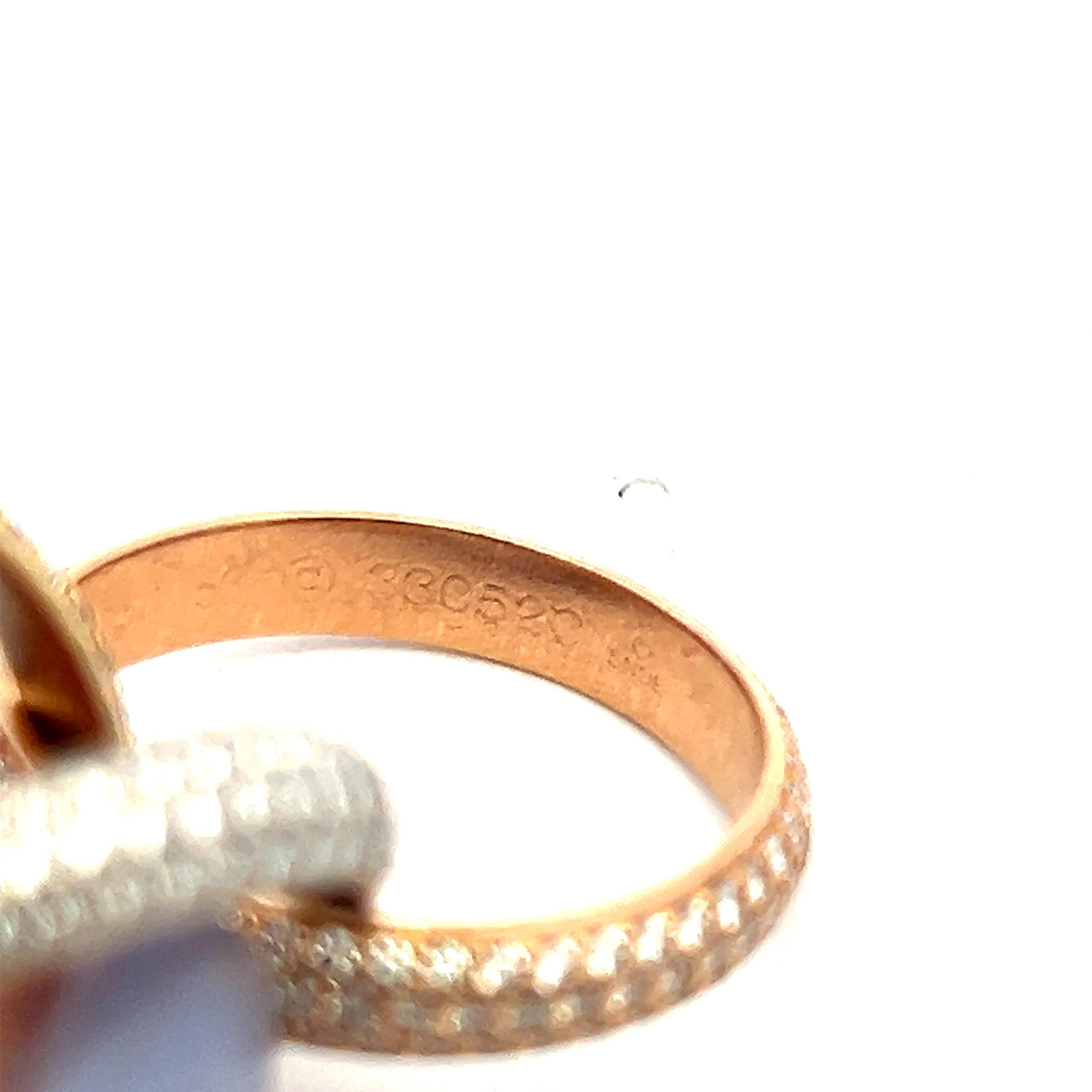 Cartier 1.93 Carat Round Brilliant Diamond 18K Tri Color Gold Trinity Ring For Sale 2