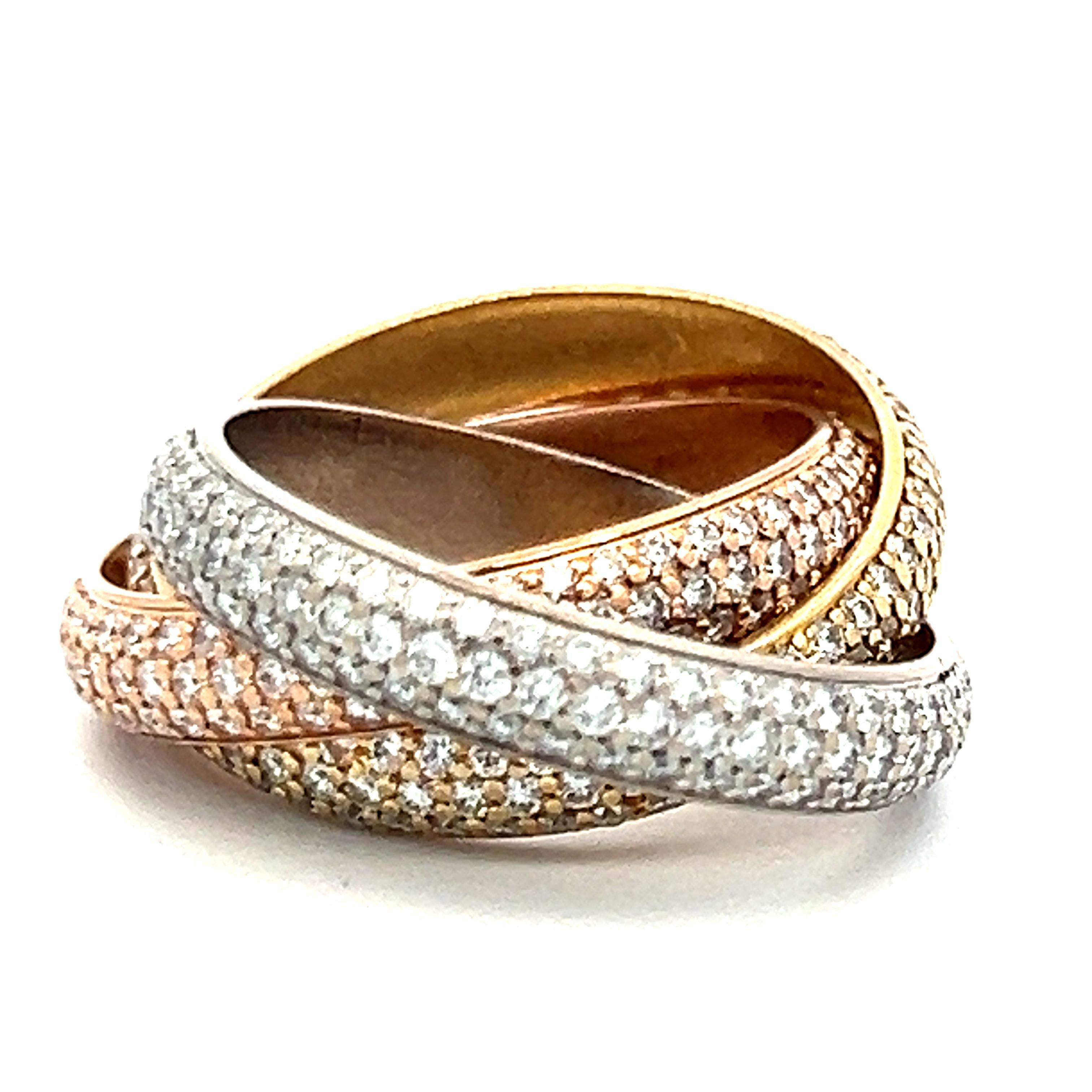 Cartier 1.93 Carat Round Brilliant Diamond 18K Tri Color Gold Trinity Ring For Sale 4