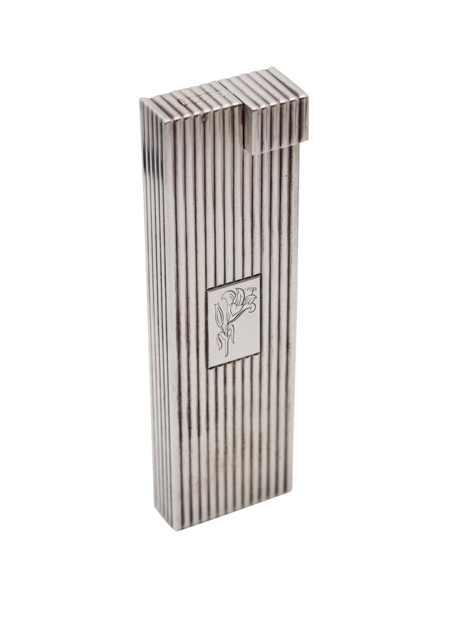 Lampe à pétrole club Art-Déco Paris 1935 en argent sterling .925