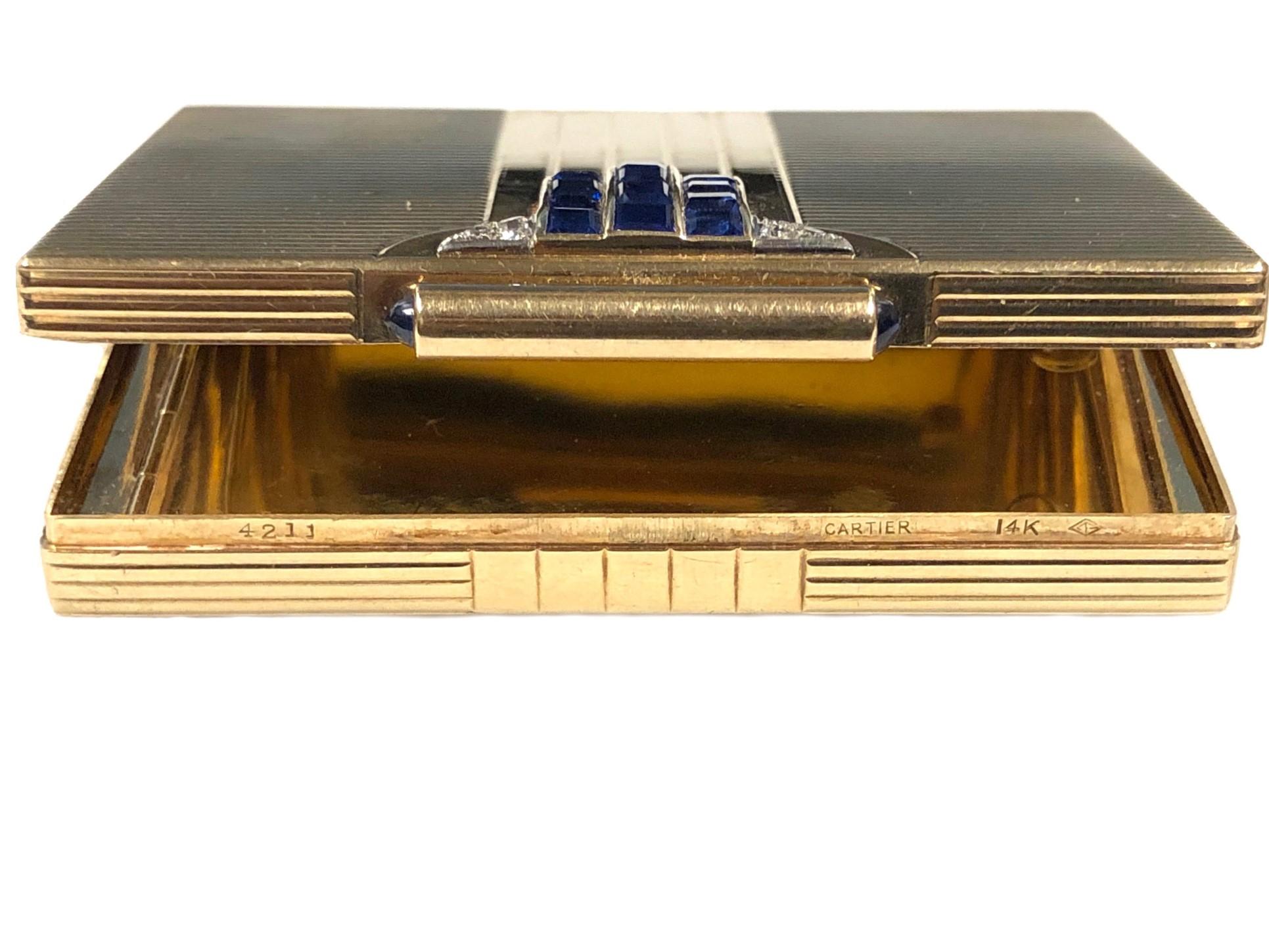 Cartier 1940s Art Deco Gold Diamond and Sapphire Compact In Excellent Condition In Chicago, IL