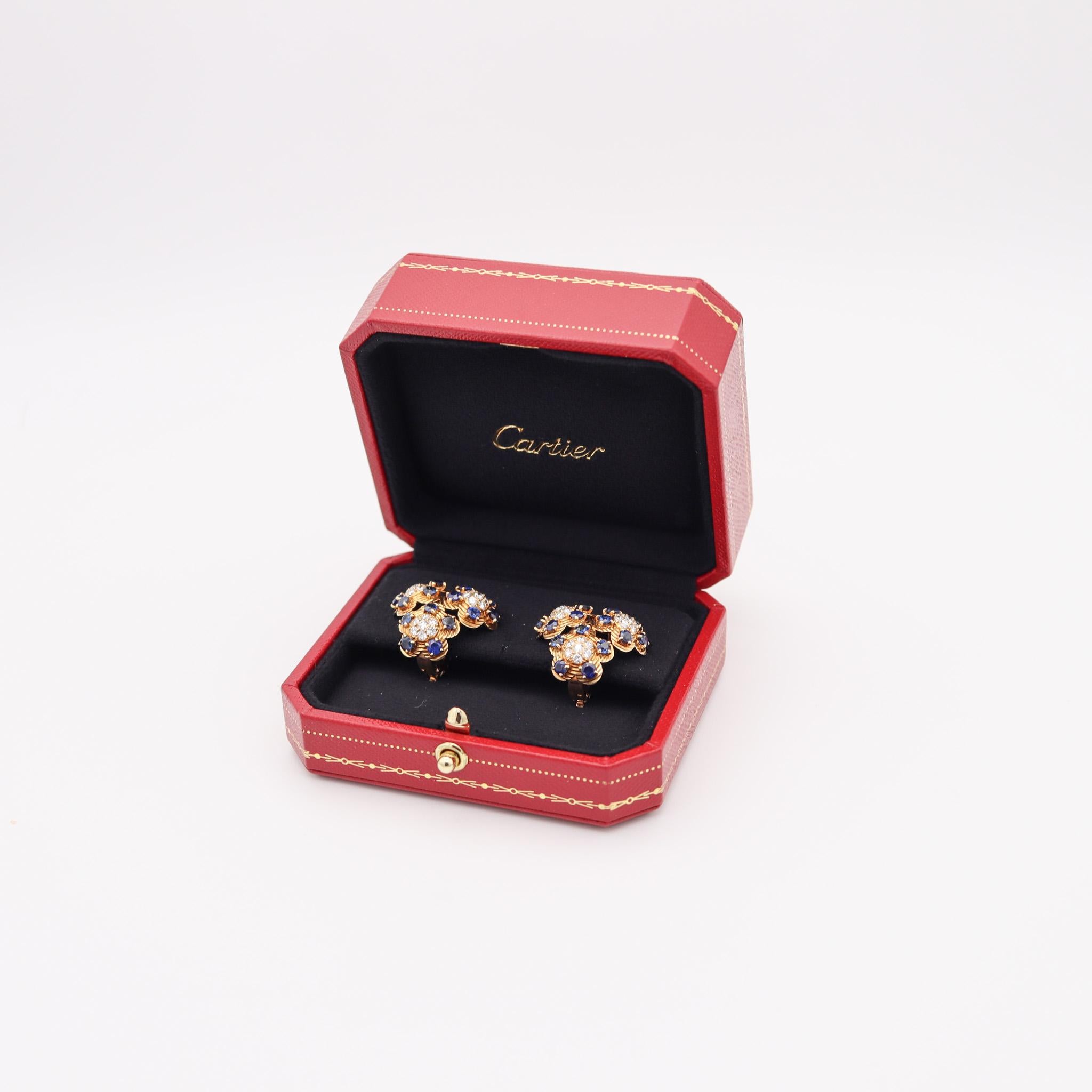 Clips-on earrings designed by Cartier.

This is a gorgeous one of a kind pair of clips-on earrings, created in Paris by the French jewelry house of Cartier, back in the 1950. The earrings are very elegant and have been crafted in solid yellow gold