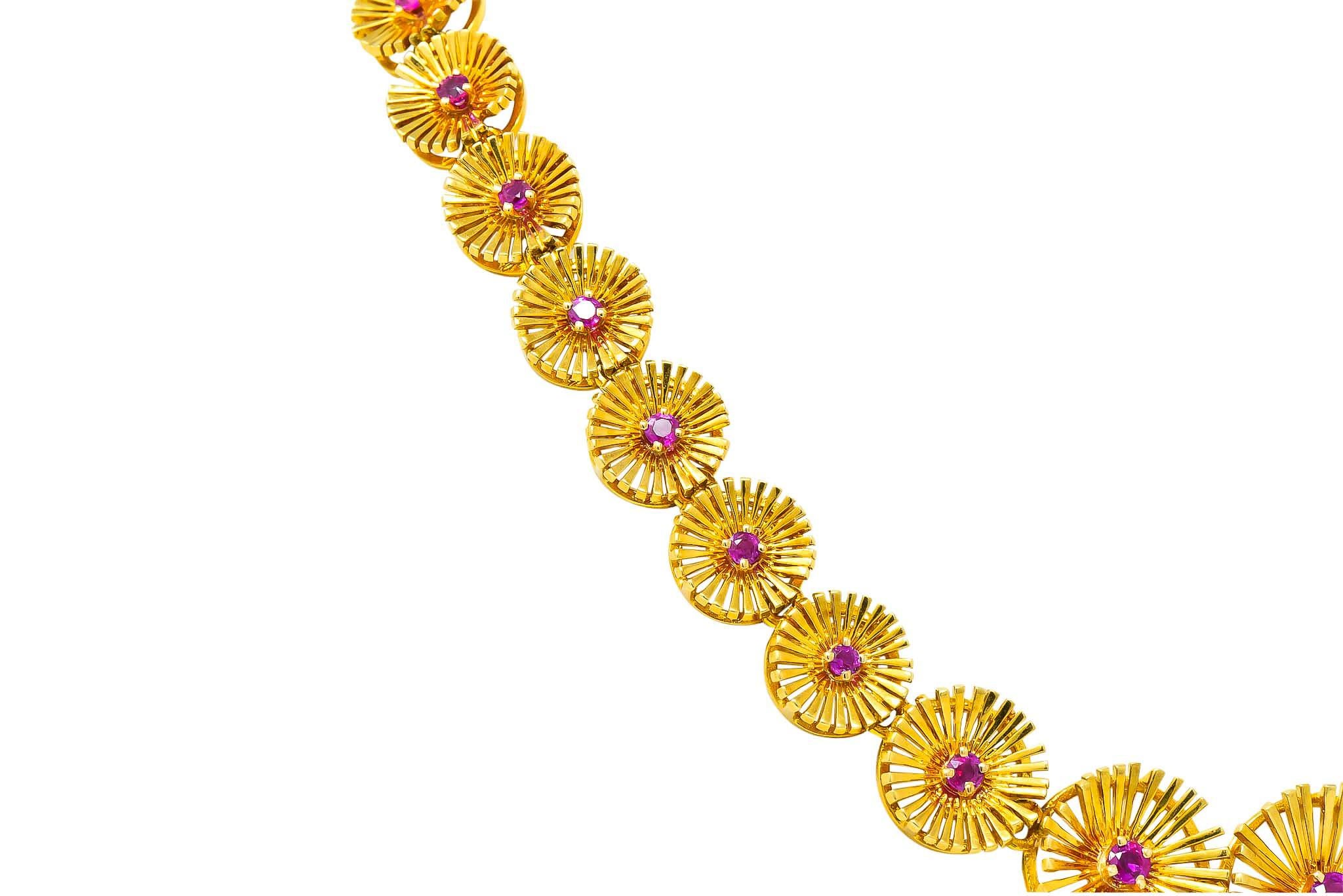 Women's or Men's Cartier 1950s Retro Ruby 18 Karat Yellow Gold Flower Disc Collar Necklace