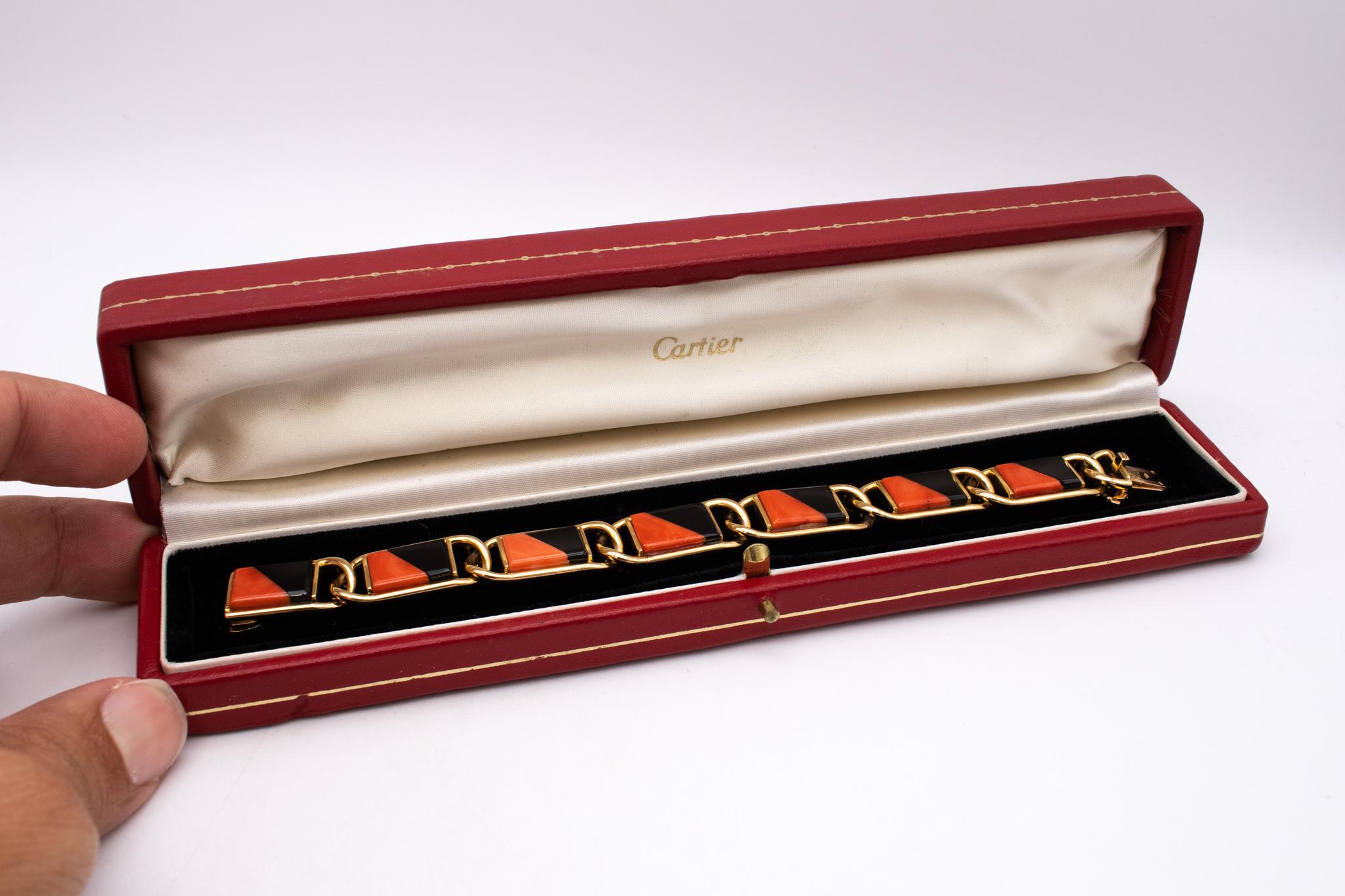 Cartier 1960 Paris by George L'Enfant Geometric Bracelet 18Kt Gold Coral Onyx 1