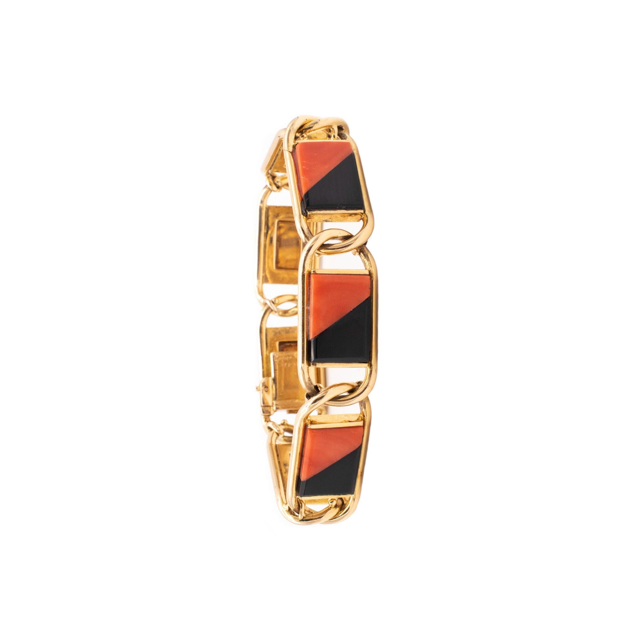 Cartier 1960 Paris by George L'Enfant Geometric Bracelet 18Kt Gold Coral Onyx 2