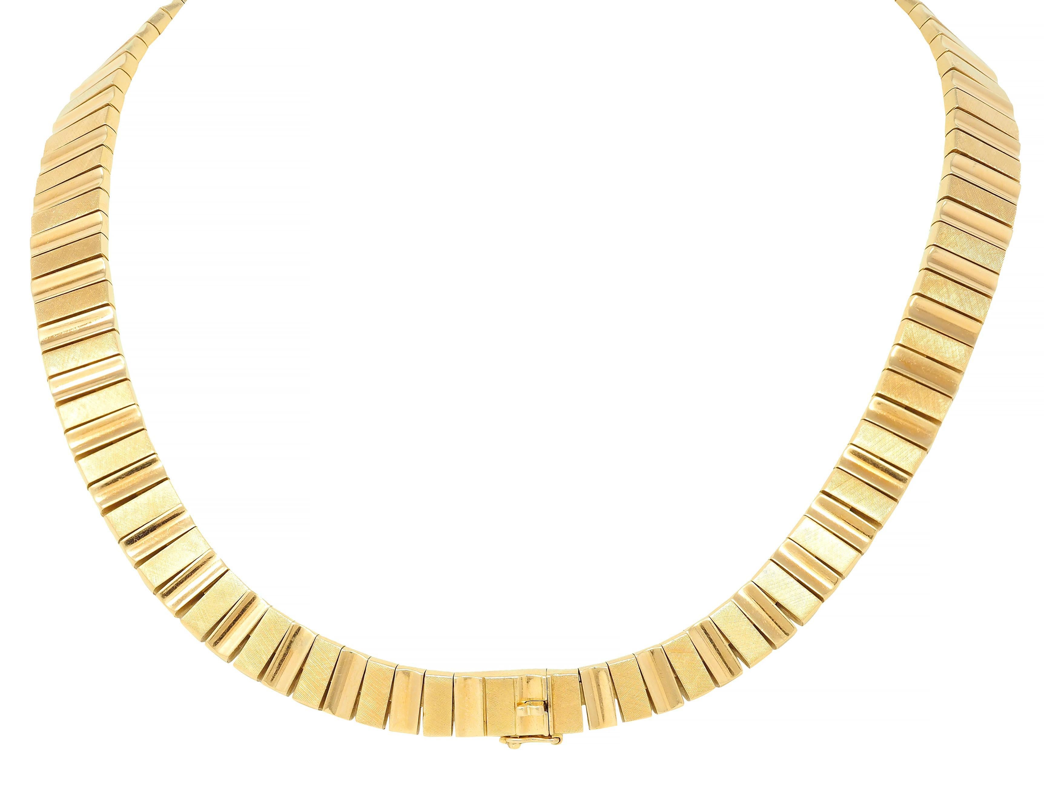 Cartier 1960's 18 Karat Yellow Gold Wave Link Modernist Vintage Necklace For Sale 1