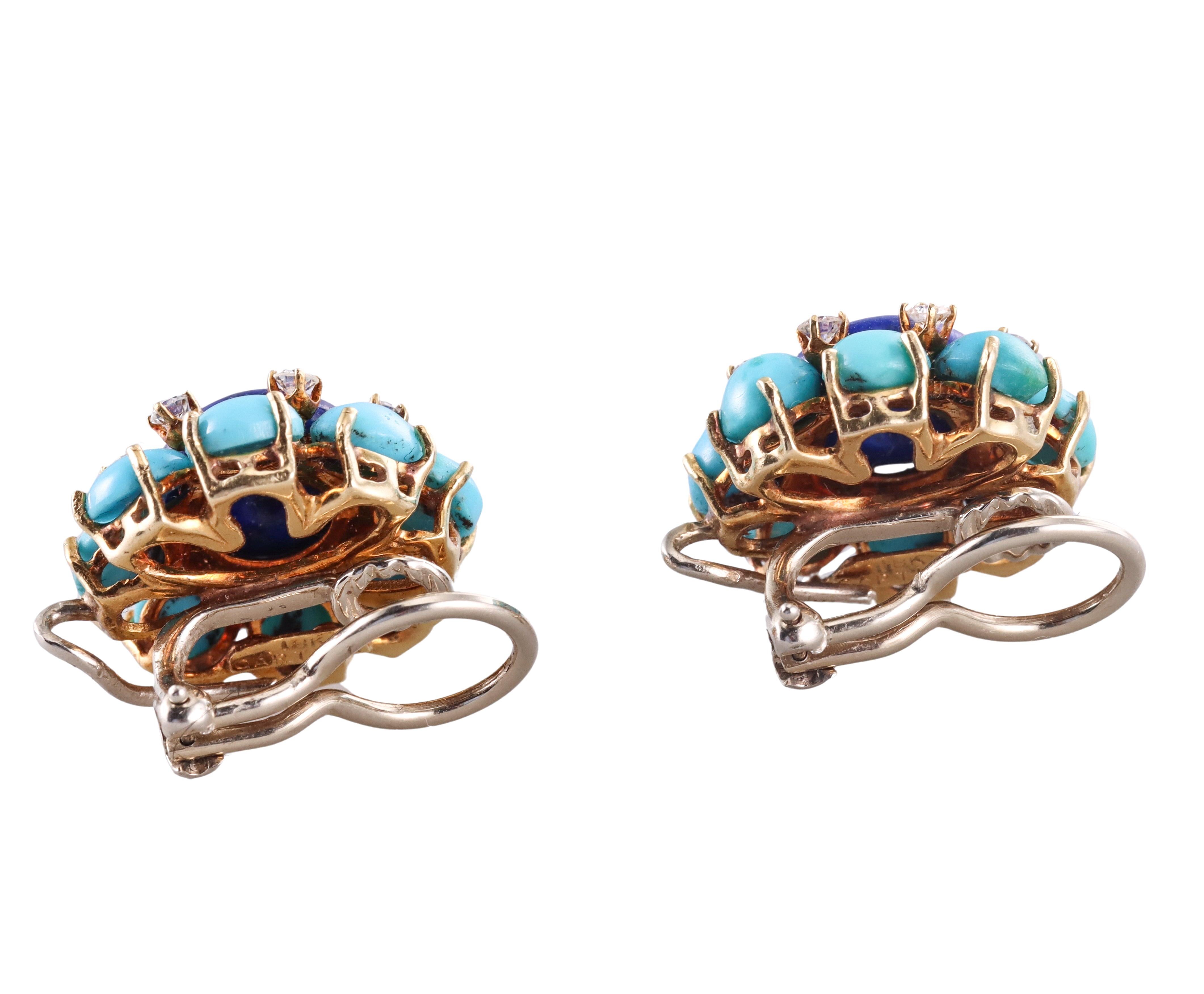 Taille ronde Cartier, boucles d'oreilles des années 1960 en or, lapis-lazuli, turquoise et diamant en vente