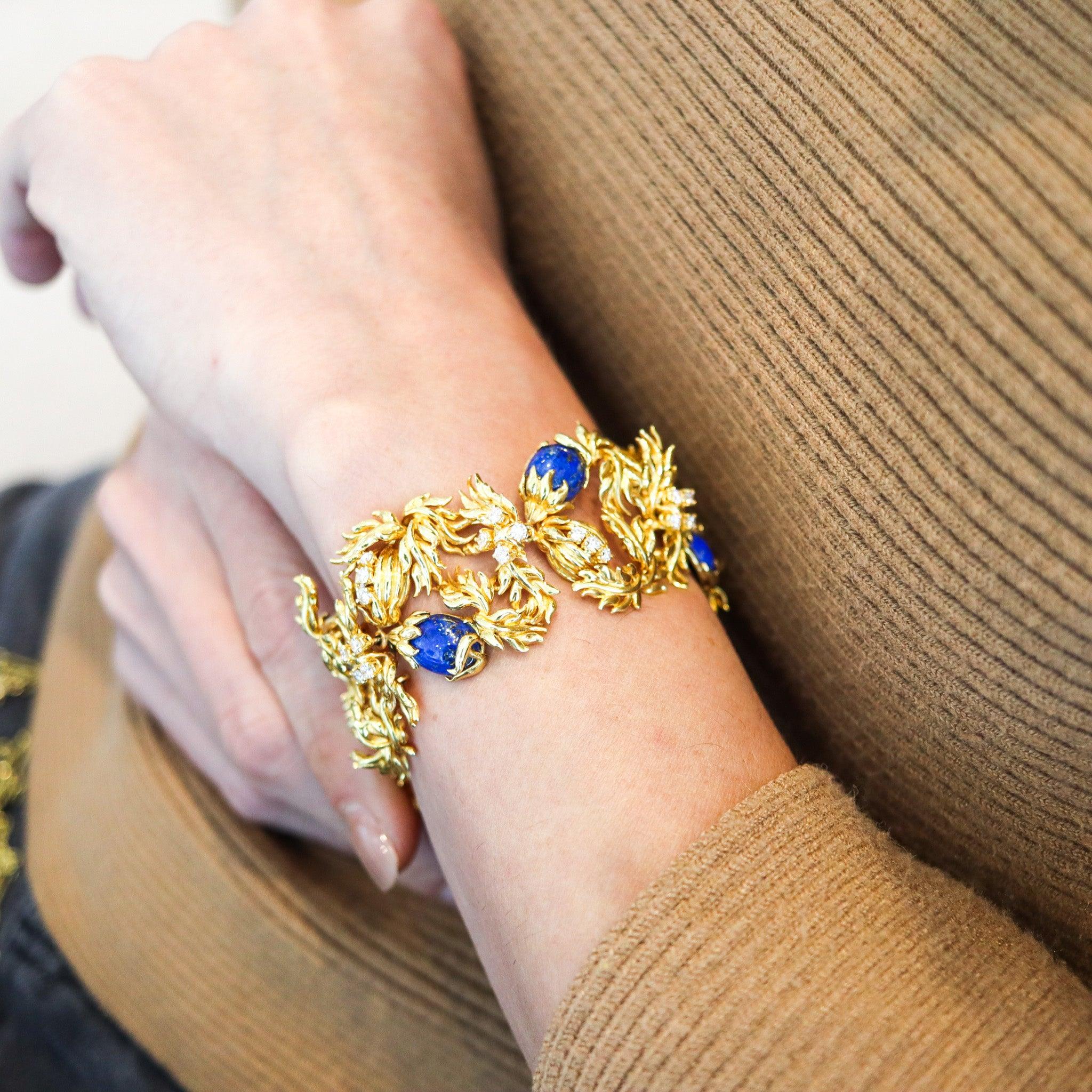 CARTIER 1970 Aldo Cipullo for Cartier en or jaune 18 carats avec lapis et diamants VS en vente 5
