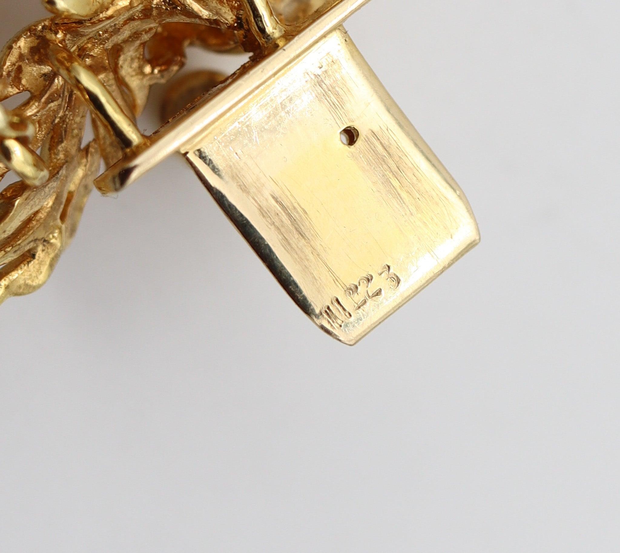 CARTIER 1970 Aldo Cipullo for Cartier en or jaune 18 carats avec lapis et diamants VS en vente 1