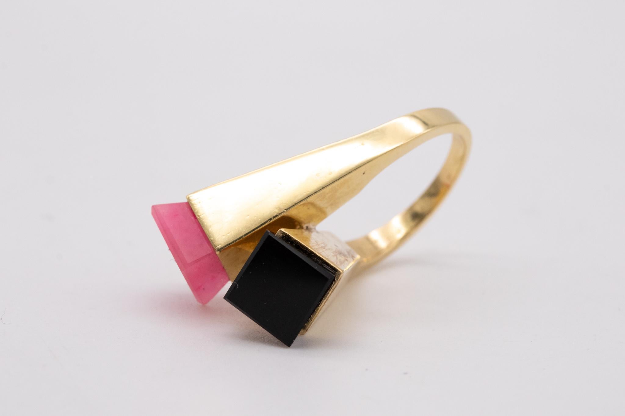 Cartier 1970 Aldo Cipullo Geometric Toi Et Moi Ring in 18Kt Gold with Gemstones For Sale 1