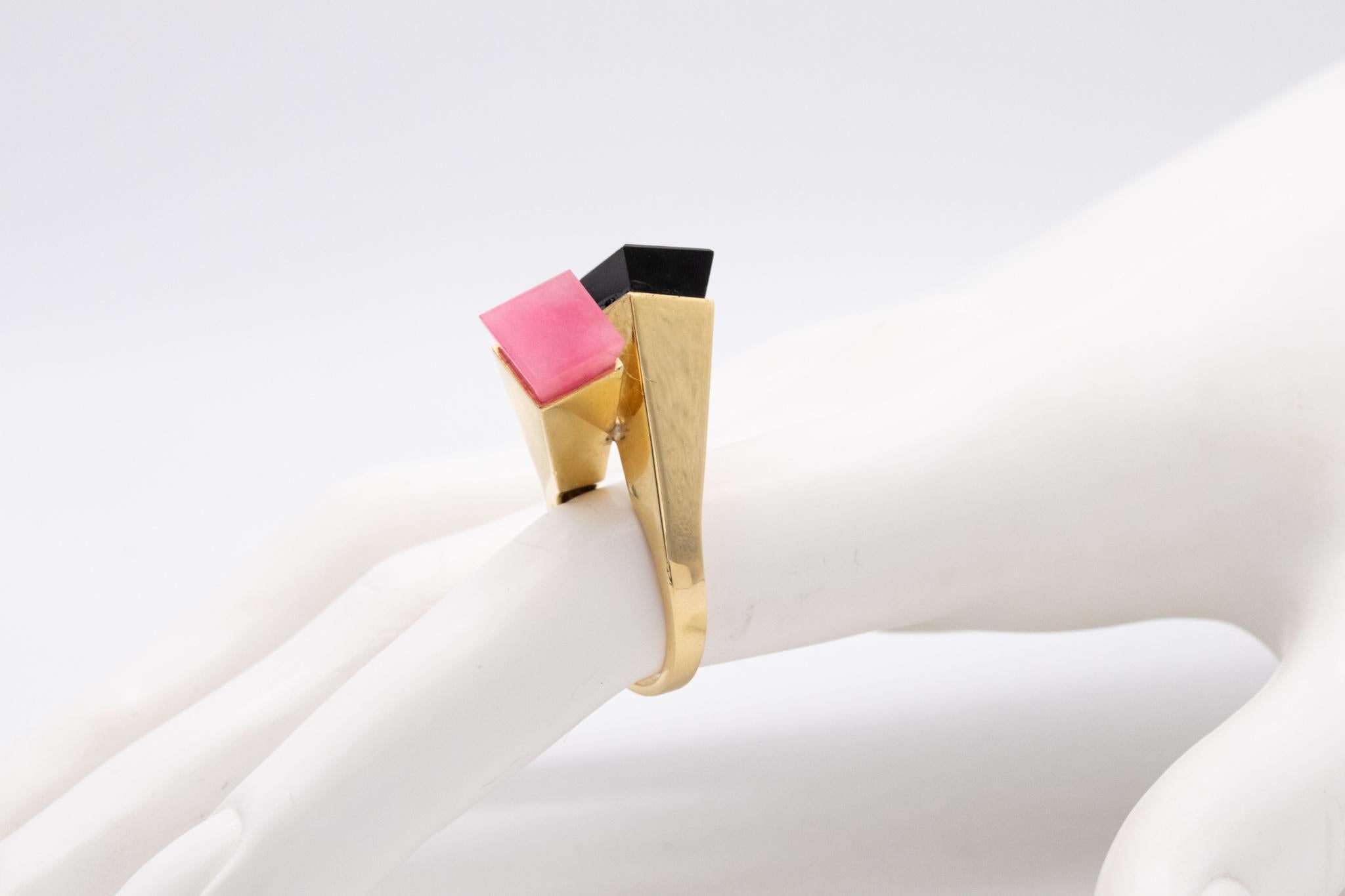 Cabochon Cartier 1970 Aldo Cipullo Geometric Toi Et Moi Ring in 18Kt Gold with Gemstones For Sale