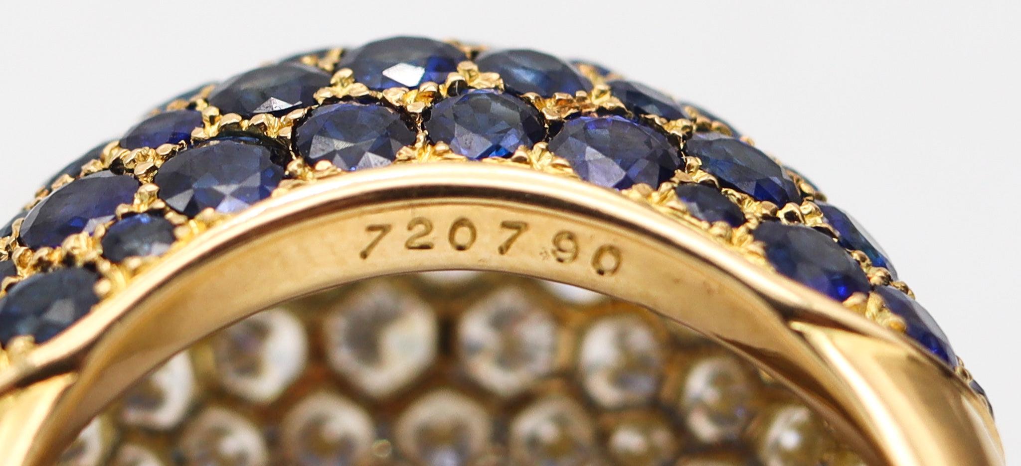 Cartier 1970 Anello da cocktail Bombé in oro 18Kt con zaffiri e diamanti da 12 Ctw in vendita 2
