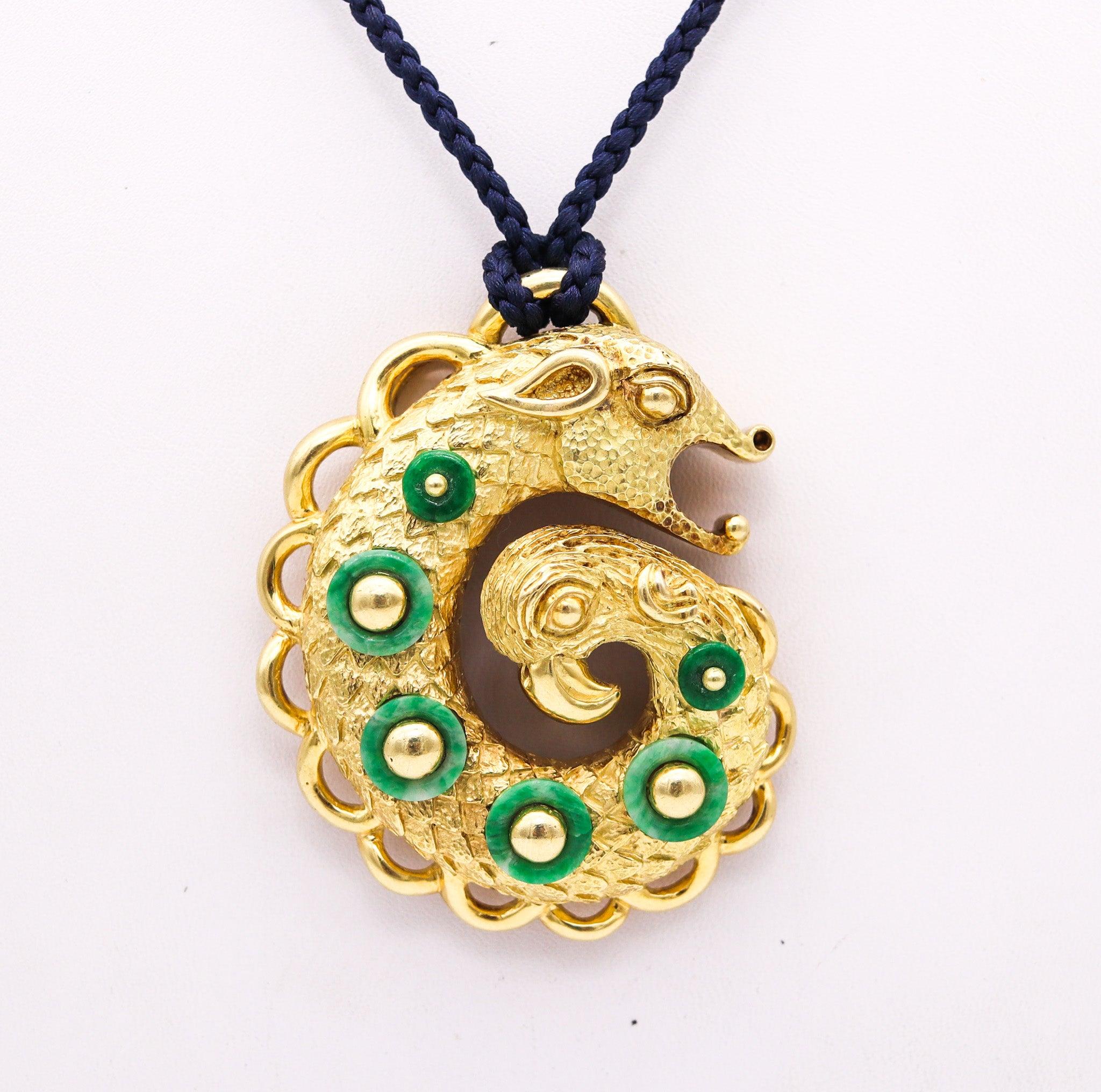 Modernist CARTIER 1970 By Bill Smith Pendant In 18Kt Yellow Gold with Green Jadeites For Sale