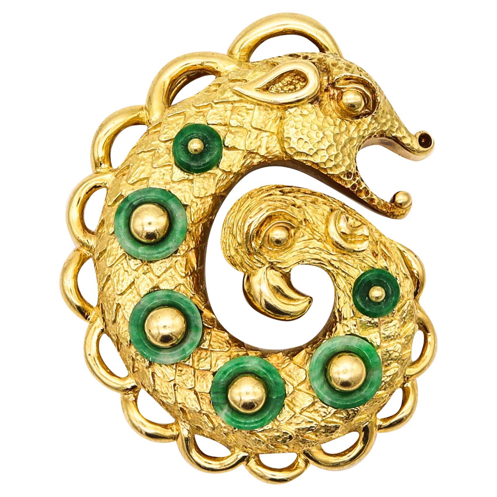 CARTIER 1970 By Bill Smith Pendant In 18Kt Yellow Gold with Green Jadeites For Sale