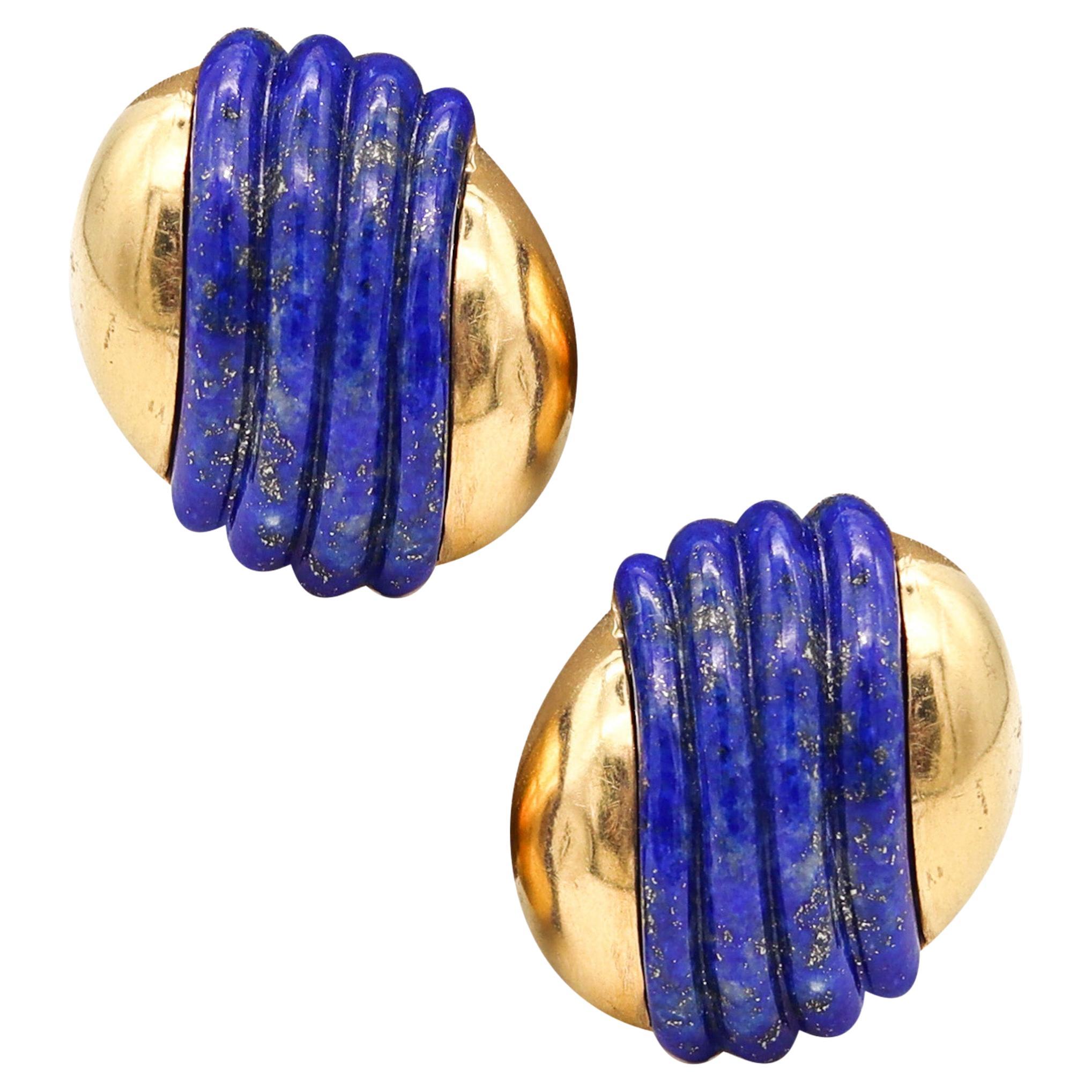 Cartier 1970 Clips-on Earrings In 18Kt Yellow Gold And Fluted Lapis Lazuli For Sale