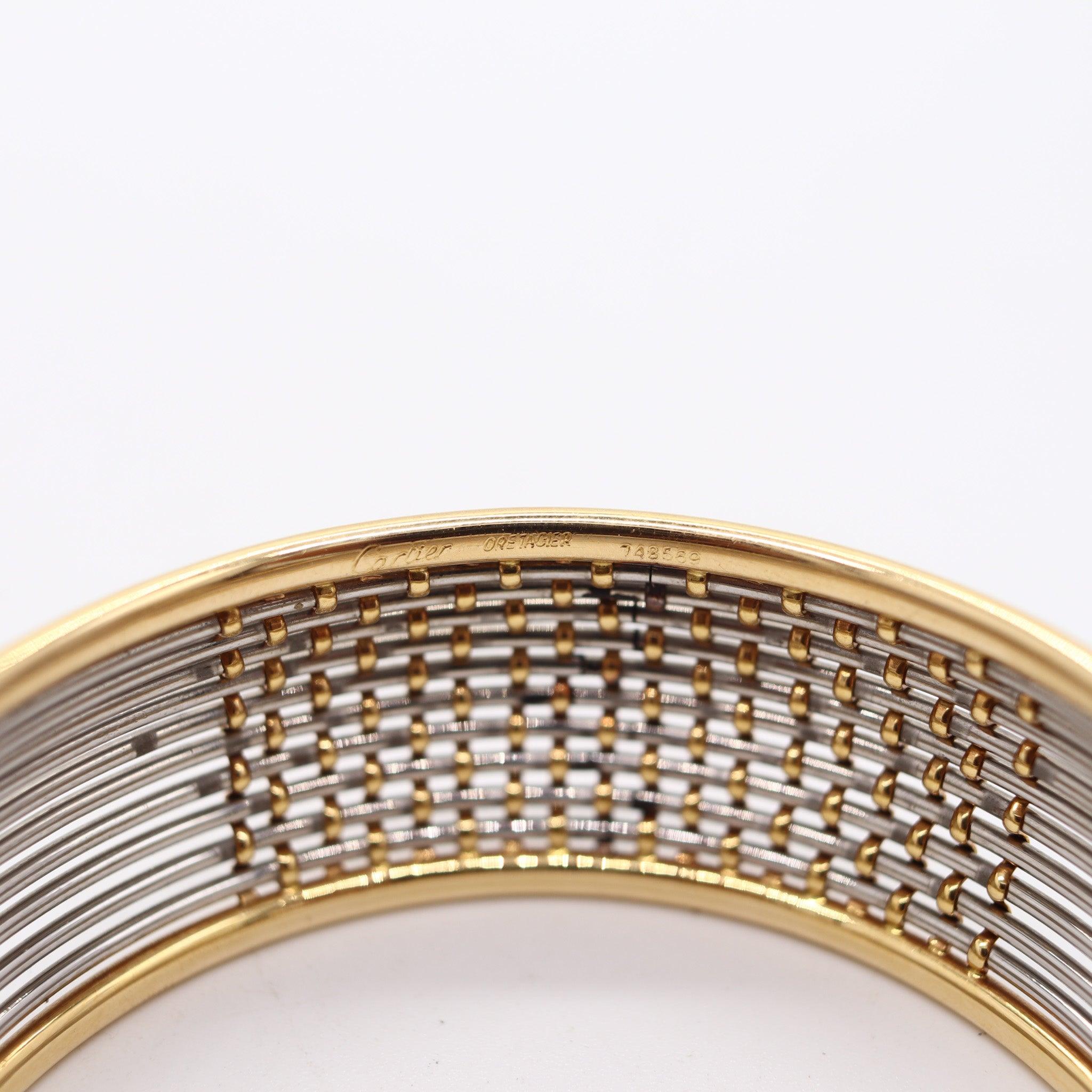 CARTIER 1970 Geometric Bangle Bracelet In 18Kt Yellow Gold And Steel In Excellent Condition For Sale In Miami, FL