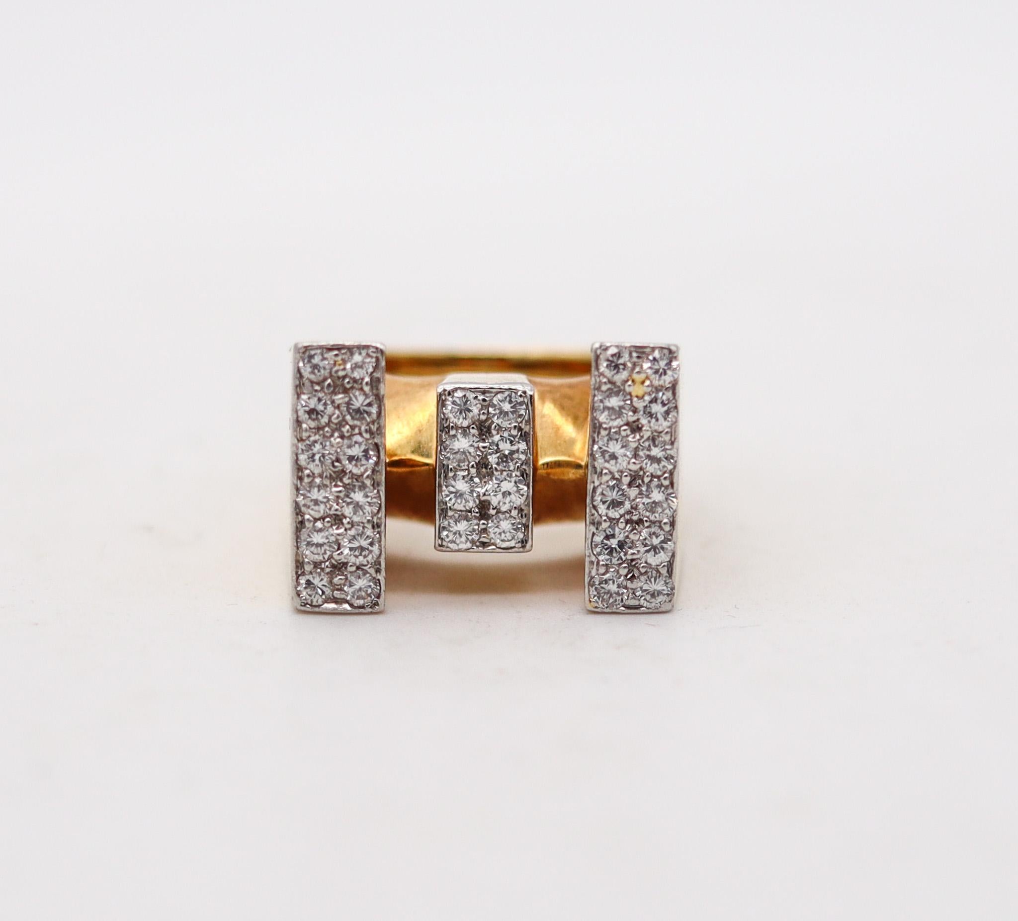 Modernist Cartier 1970 Geometric Cocktail Ring In 18Kt Yellow Gold With 1.60 Ctw Diamond For Sale