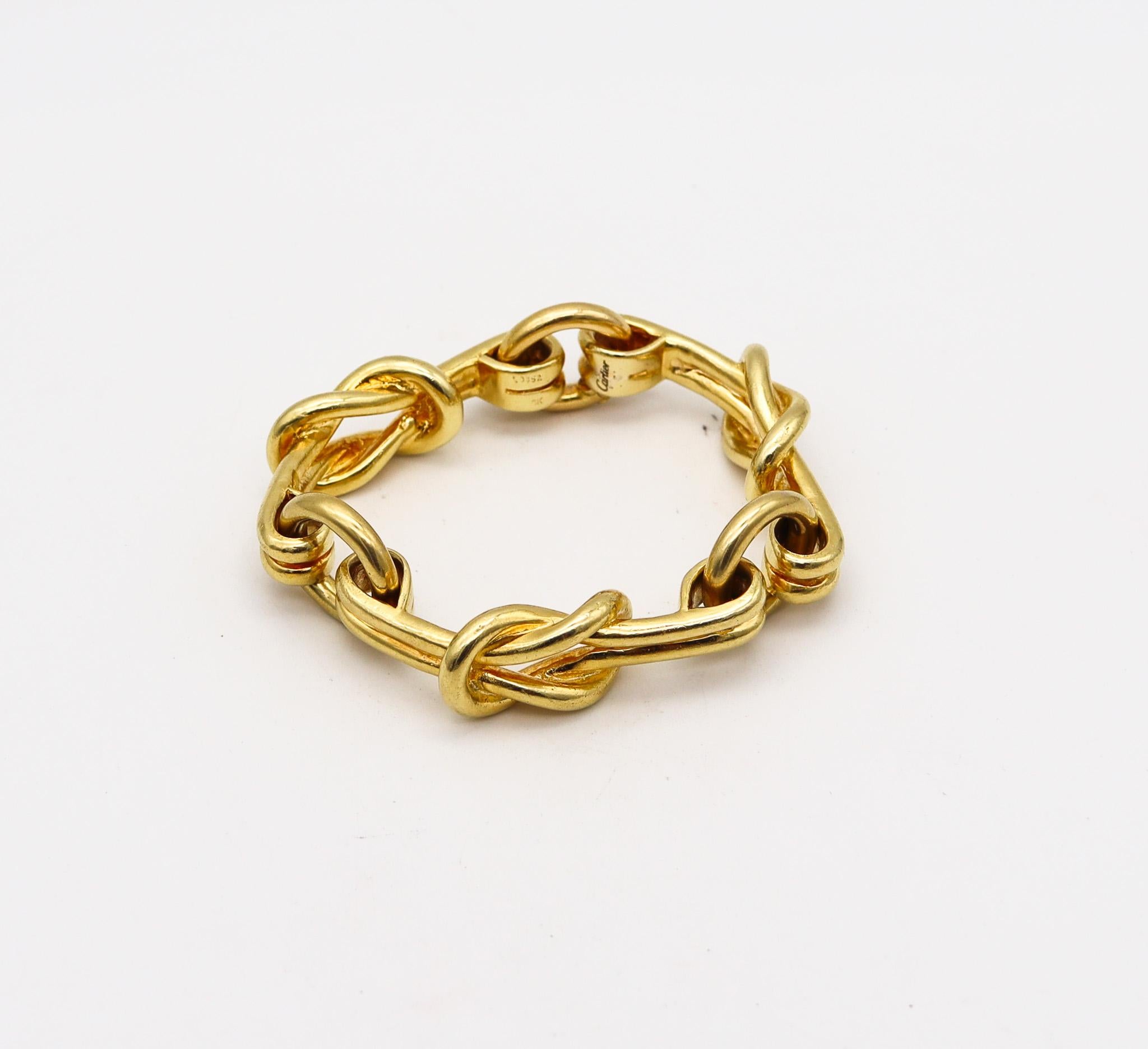Cartier 1970 Hercules Knots Statement Links Bracelet In Solid 18Kt Yellow Gold In Excellent Condition For Sale In Miami, FL