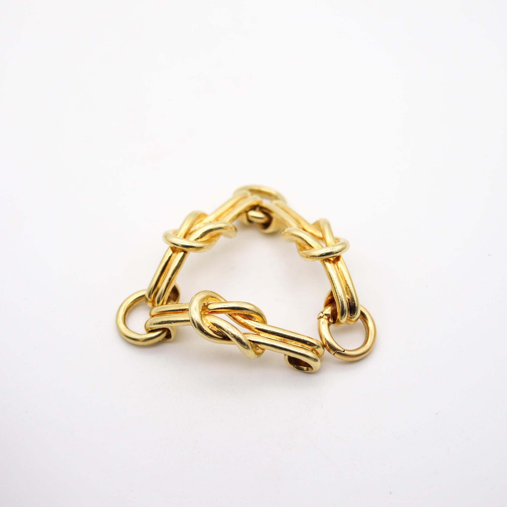 Cartier 1970 Hercules Knots Statement Links Bracelet In Solid 18Kt Yellow Gold For Sale 3