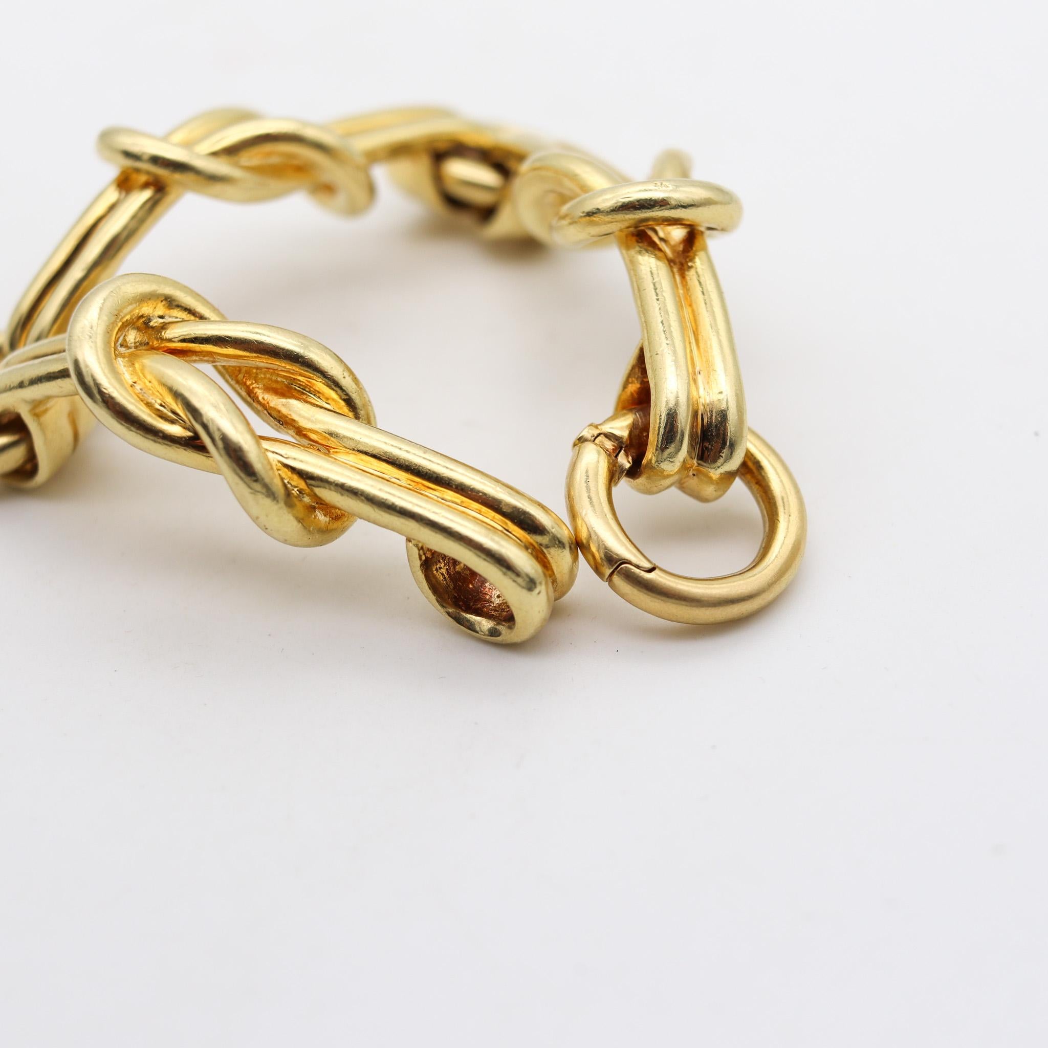 Cartier 1970 Hercules Knots Statement Links Bracelet In Solid 18Kt Yellow Gold For Sale 4