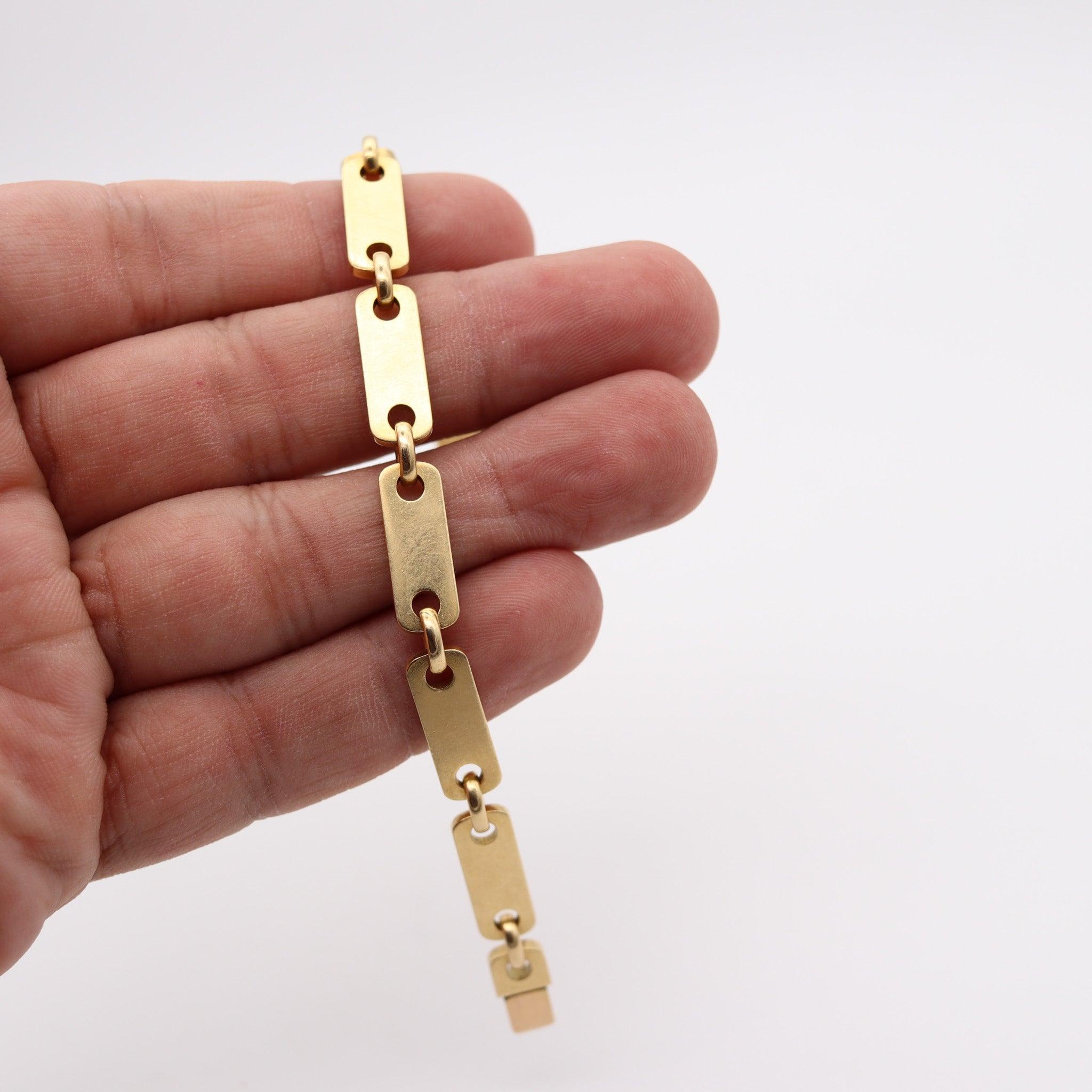 CARTIER 1970 L'Enfant Figaro-Plaquette Unisex Bracelet In Solid 18Kt Yellow Gold 4