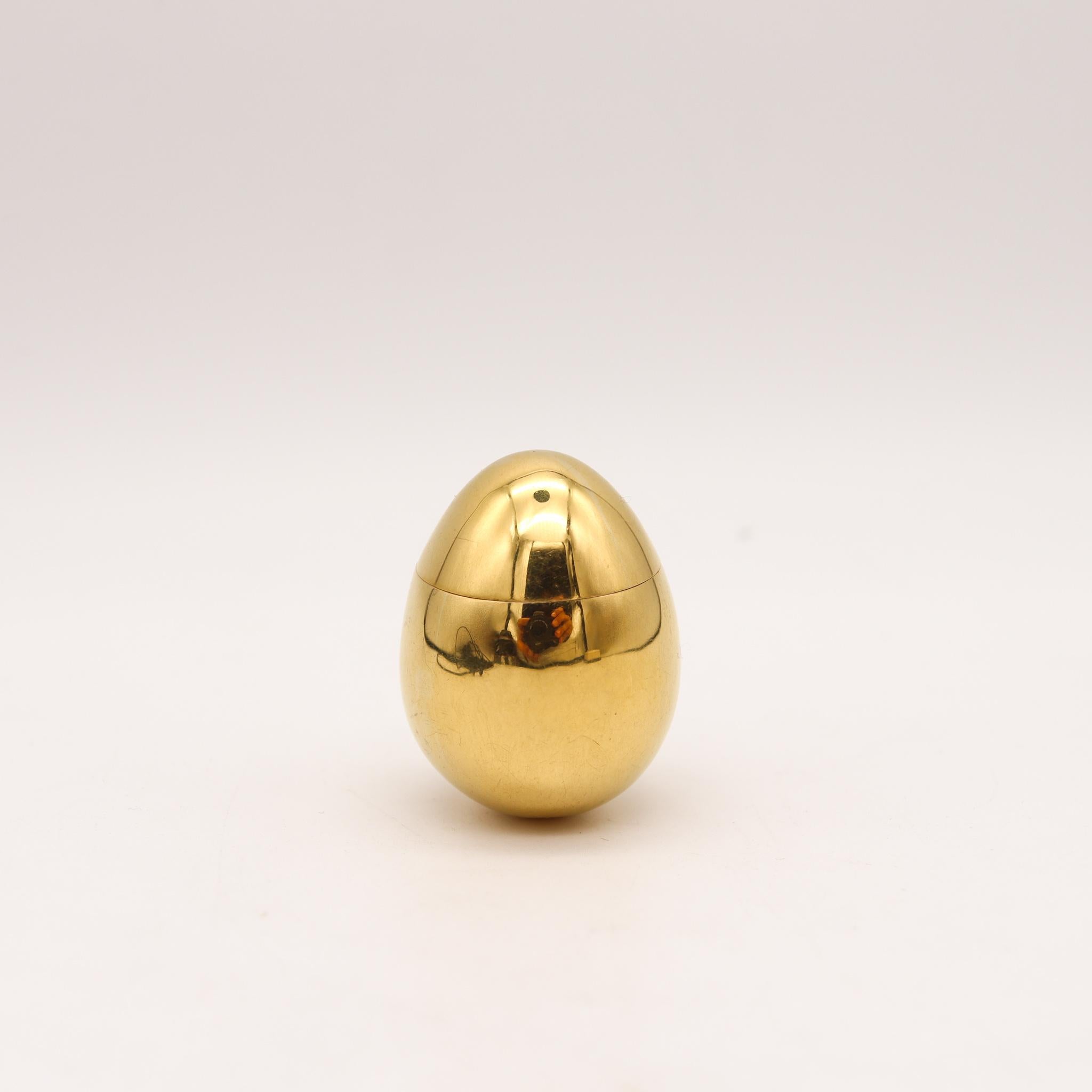 Cartier 1970 London Easter Egg Box Sautoir Necklace in 18kt Gold & Black Silk In Excellent Condition For Sale In Miami, FL