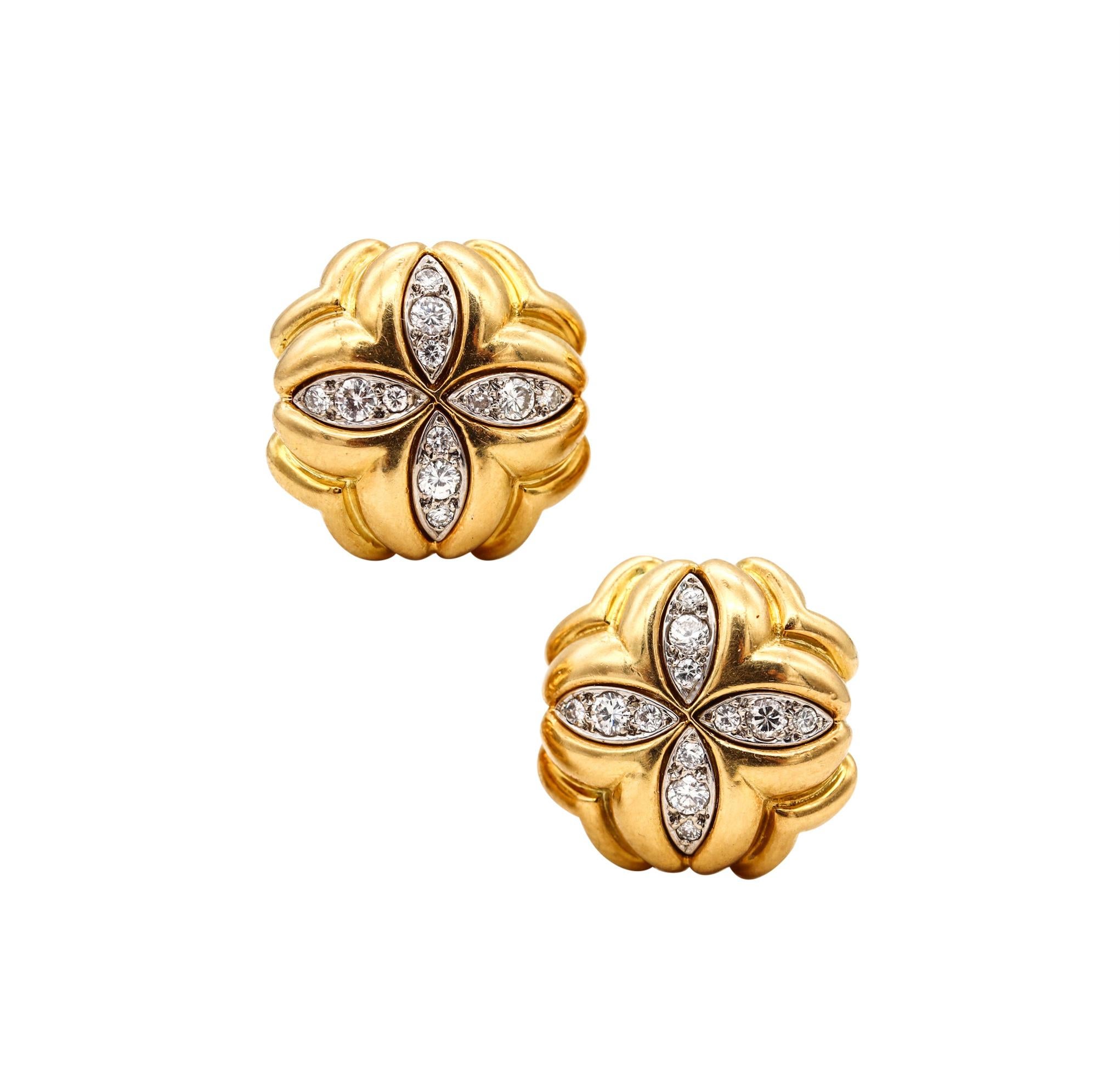 Cartier 1970 Pair of Clovers Clips Earrings in 18Kt Yellow Gold with VS Diamonds 1