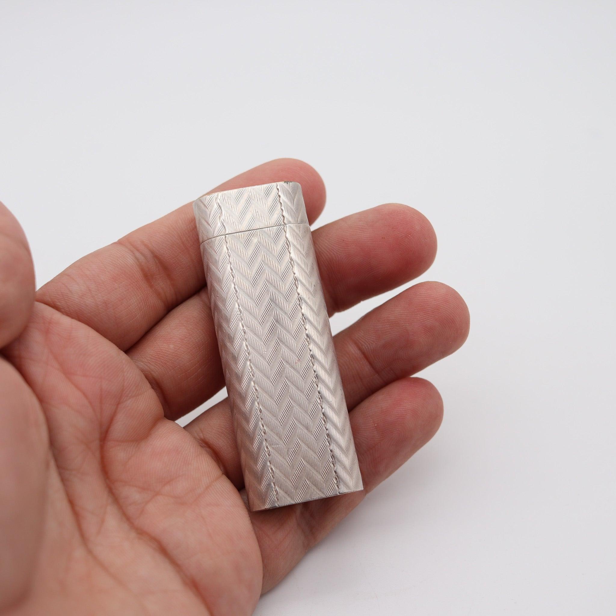 CARTIER 1970 Paris Guilloché Pocket Butane Gas Lighter In Plaqué d'Argent In Excellent Condition For Sale In Miami, FL