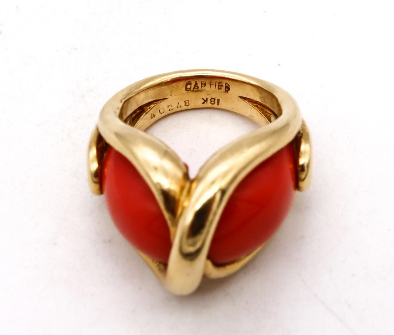 Modernist Cartier 1970 Paris Rare Cocktail Ring 18Kt Yellow Gold with Red Coral Cabochons For Sale