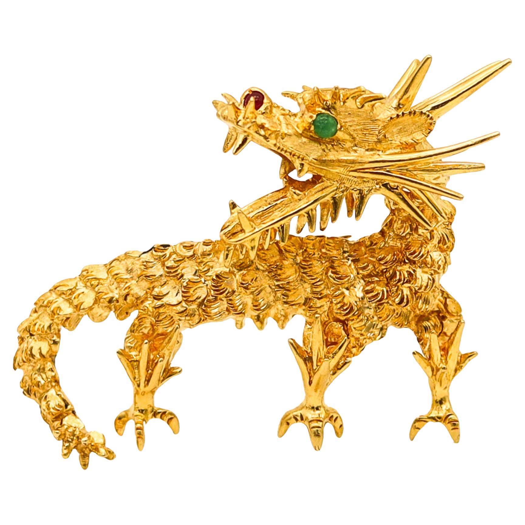 Cartier 1970 Sculpted Dragon Brooch In 18Kt Yellow Gold With Rubies And Emerald For Sale