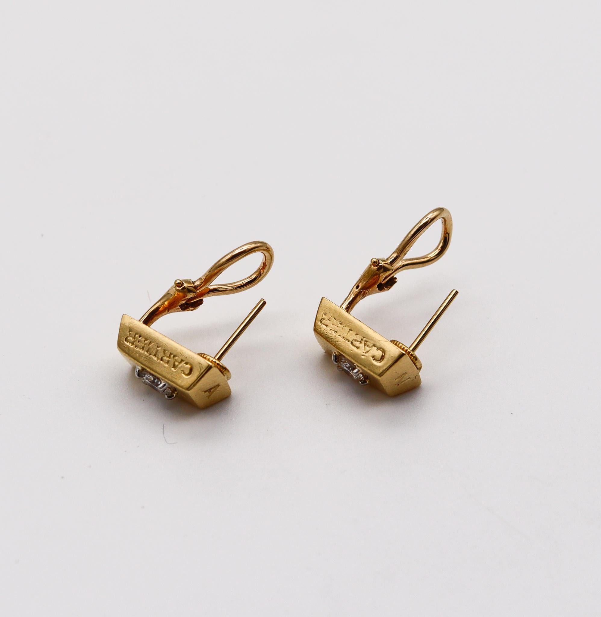 Cartier 1970 Vintage 1/8 Oz Ingots Earrings in 18Kt Yellow Gold with VVS Diamond For Sale 1