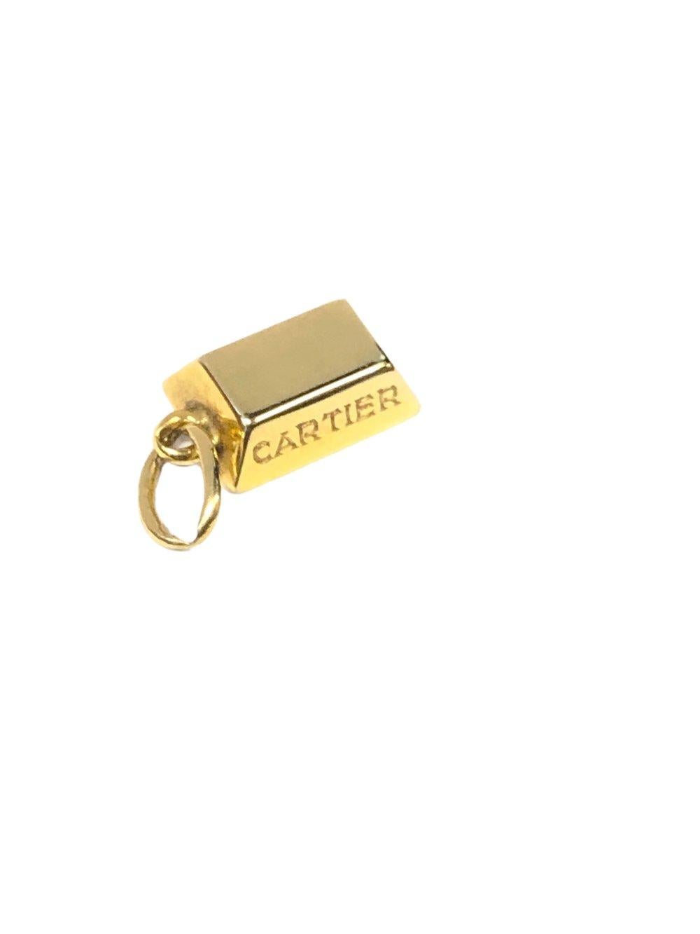 Cartier 18k Yellow Gold 1970s Vintage 1/8 Oz Ingot Charm Pendant

Here is your chance to purchase a beautiful and highly collectible designer charm. 

Cartier 18 Karat Yellow Ingot Charm Pendant / 1/8 oz.  
Creator: 
Cartier
Metal: 
Yellow Gold,18k