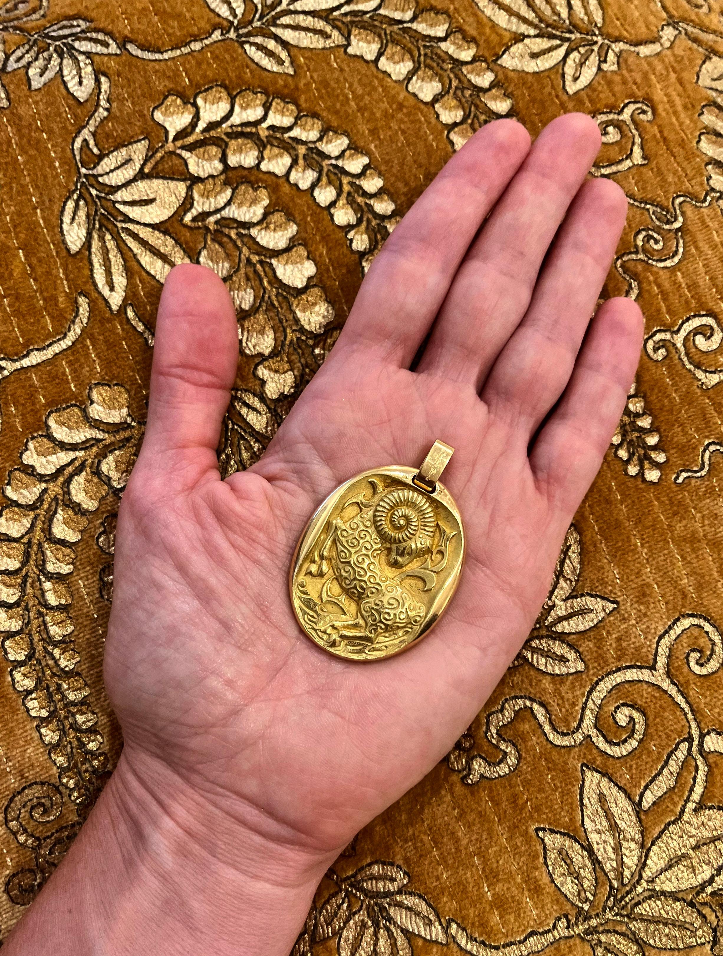 aries pendant gold