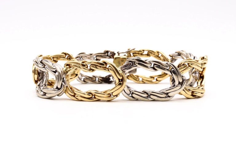 A braided bracelet designed by Cartier.

Very interesting and important piece created by Jean-Jacques Cartier in London, United Kingdom in the 1971. This bracelet is composed by 8 flexible braided links, crafted in solid 18 karats of yellow and