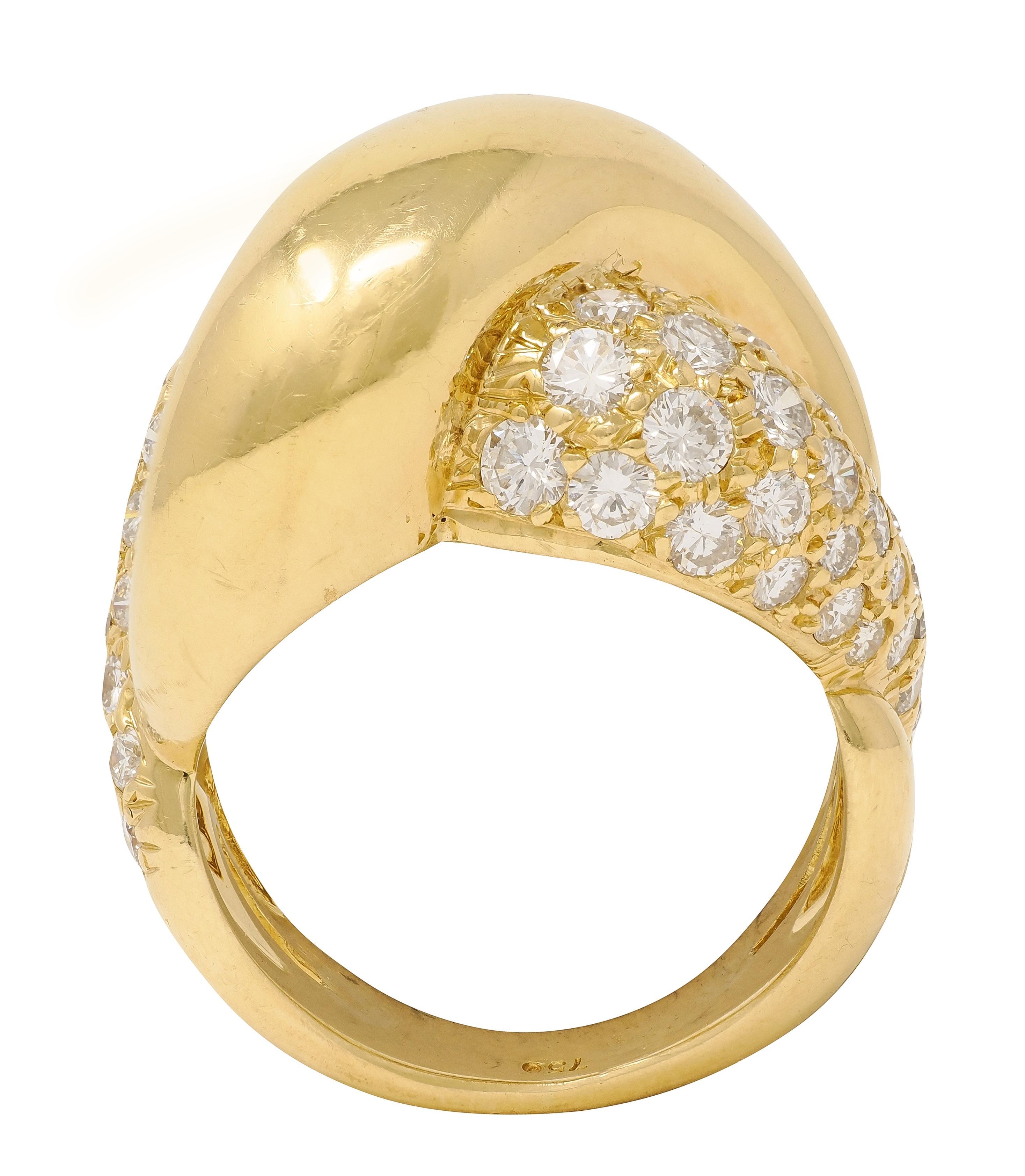 Cartier 1980's 3.00 CTW Diamond 18K Gold Vintage Twisting Pavé Puffy Band Ring Moderno en venta
