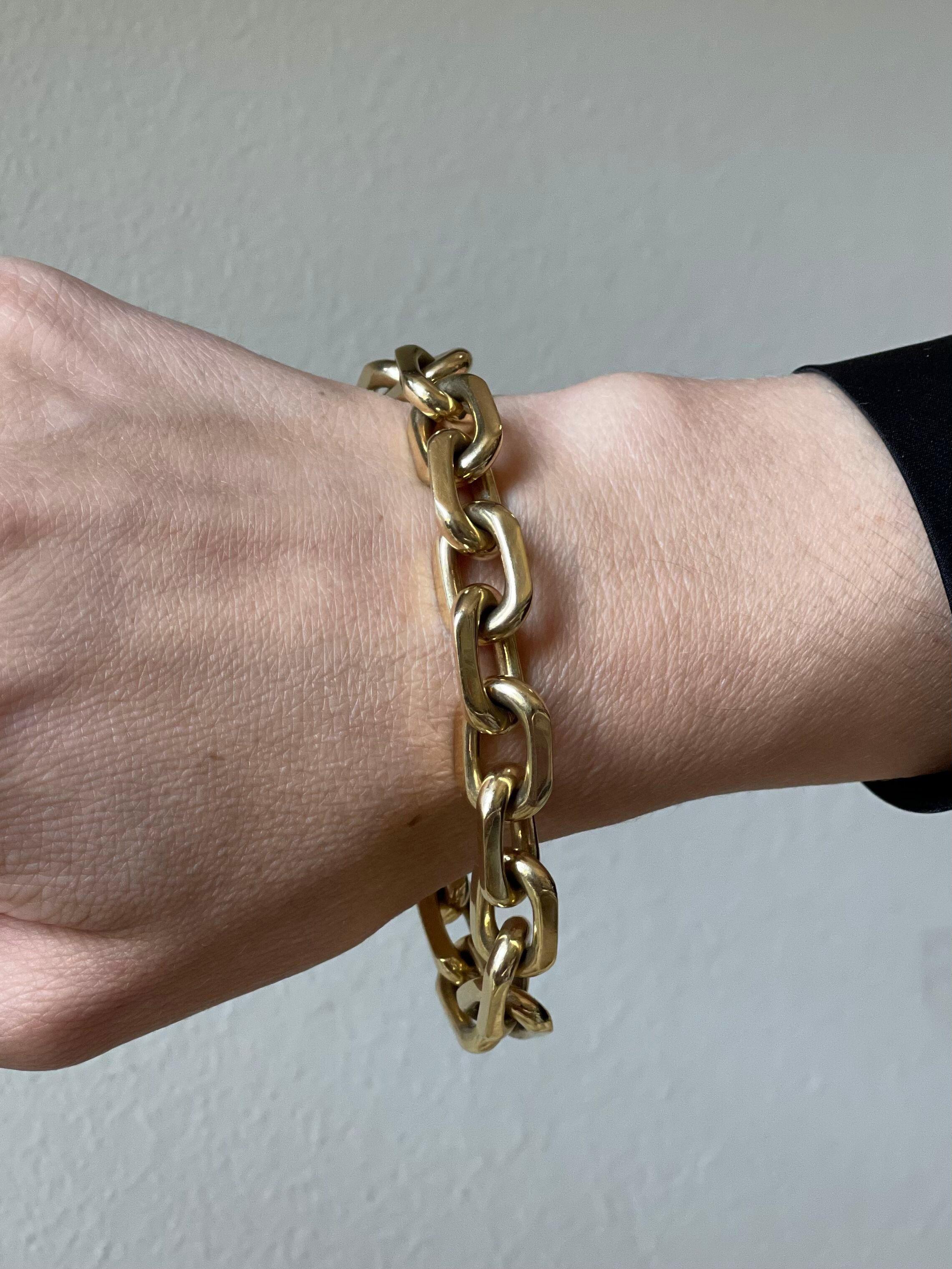 Vintage, circa 1980s 18k gold link bracelet by Cartier. Bracelet is 8.25