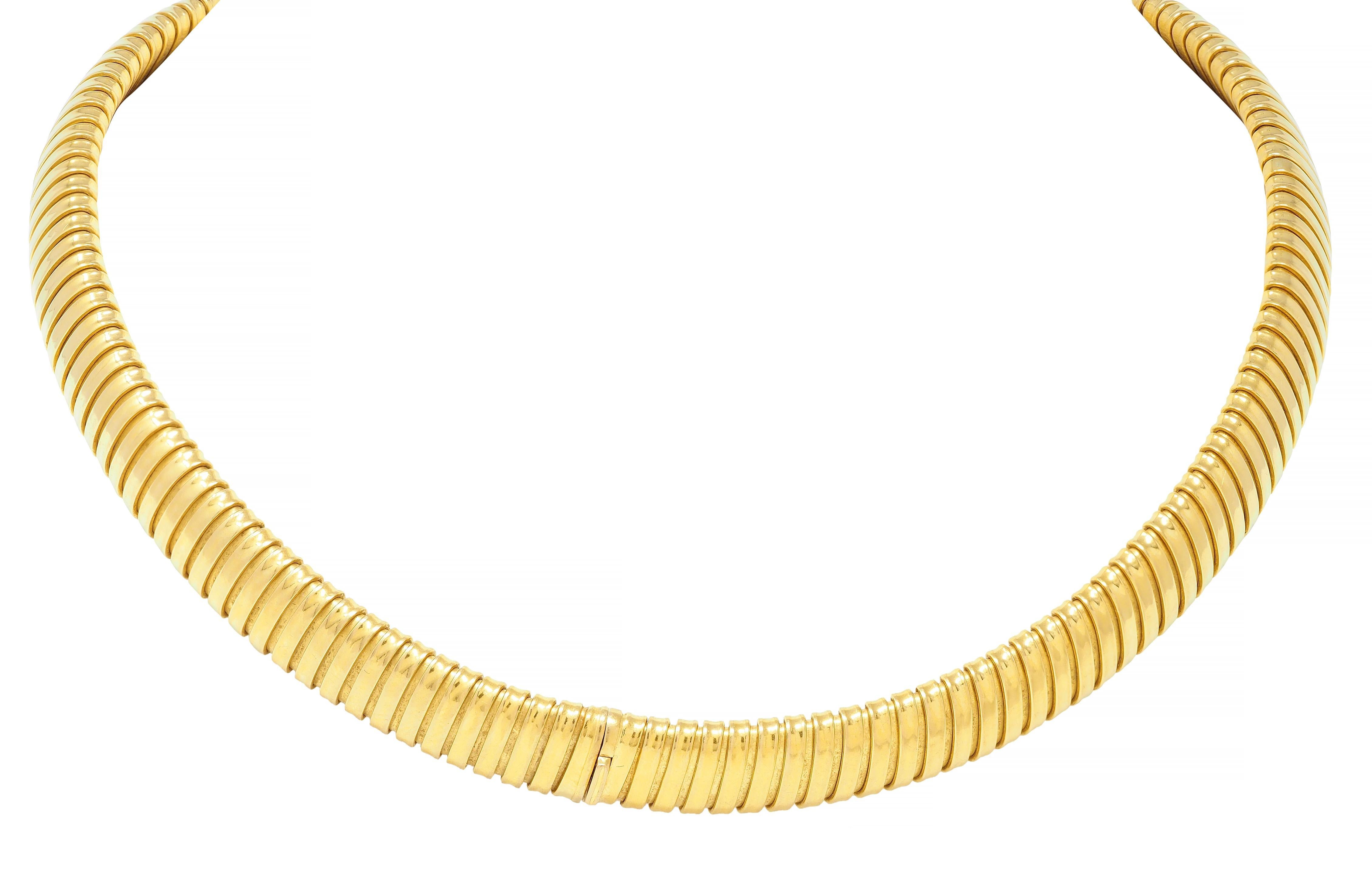 Cartier 1980er Jahre Grüner Turmalin 18 Karat Gelbgold Vintage Tubogas Halskette 4