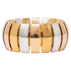 Cartier 1990's 18 Karat Tri-Colored Gold Vintage Trinity Grooved Band Ring