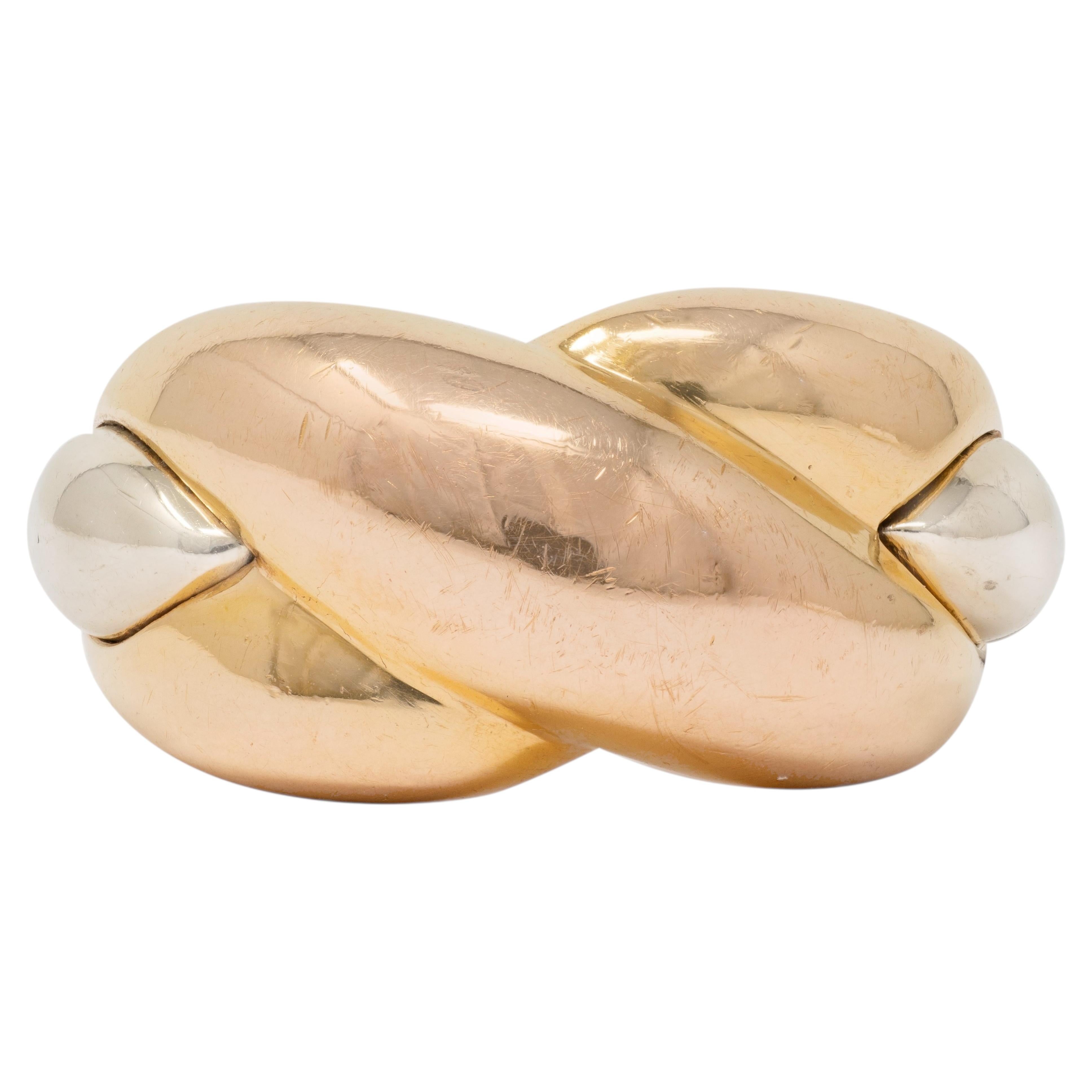 Cartier 1991 Anillo Coliseo Twist Vintage de Oro Tricolor de 18 Kilates