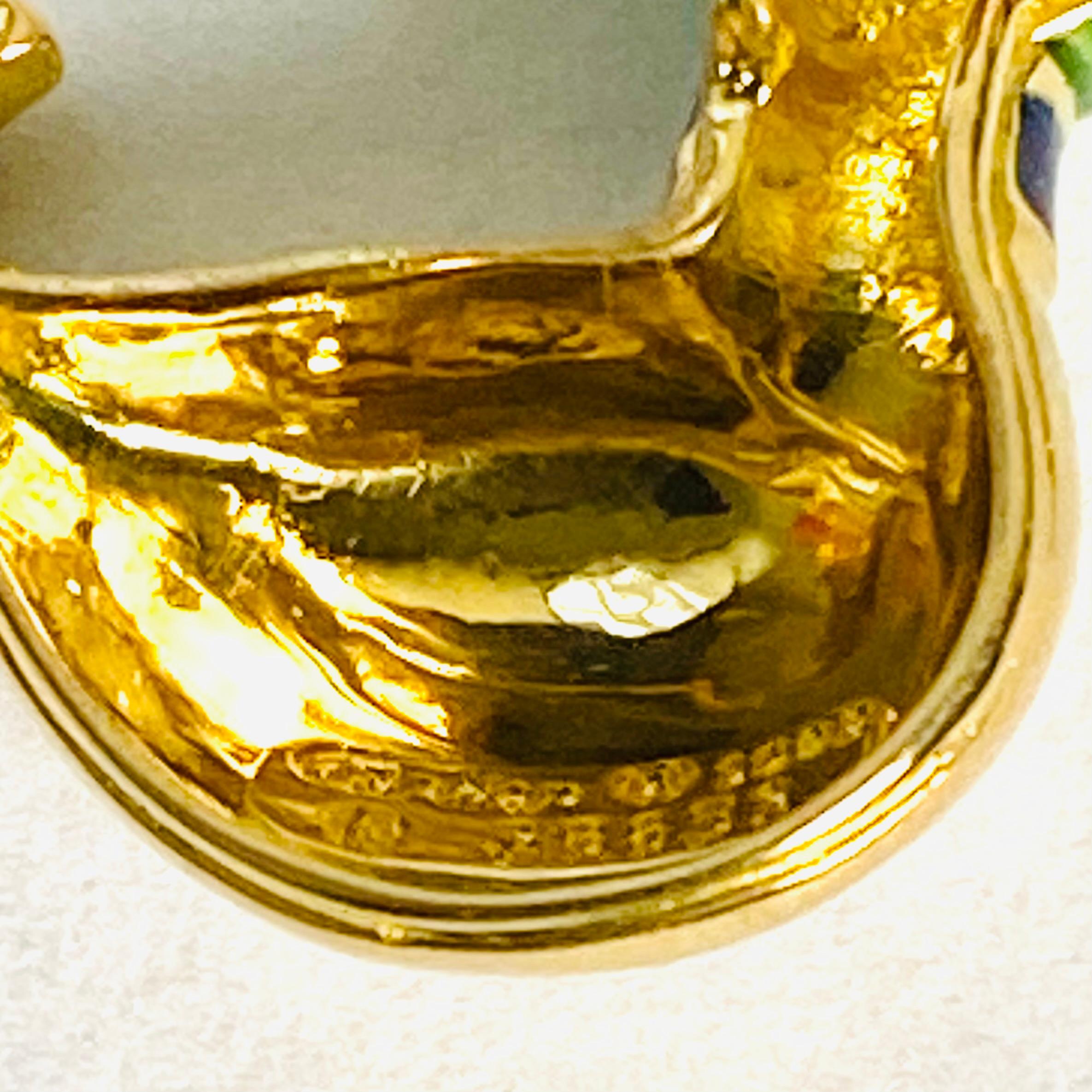 Women's or Men's Cartier 1992 Rare 18 Karat Yellow Gold Brooch Depicting Enameled Diamond Duck  For Sale
