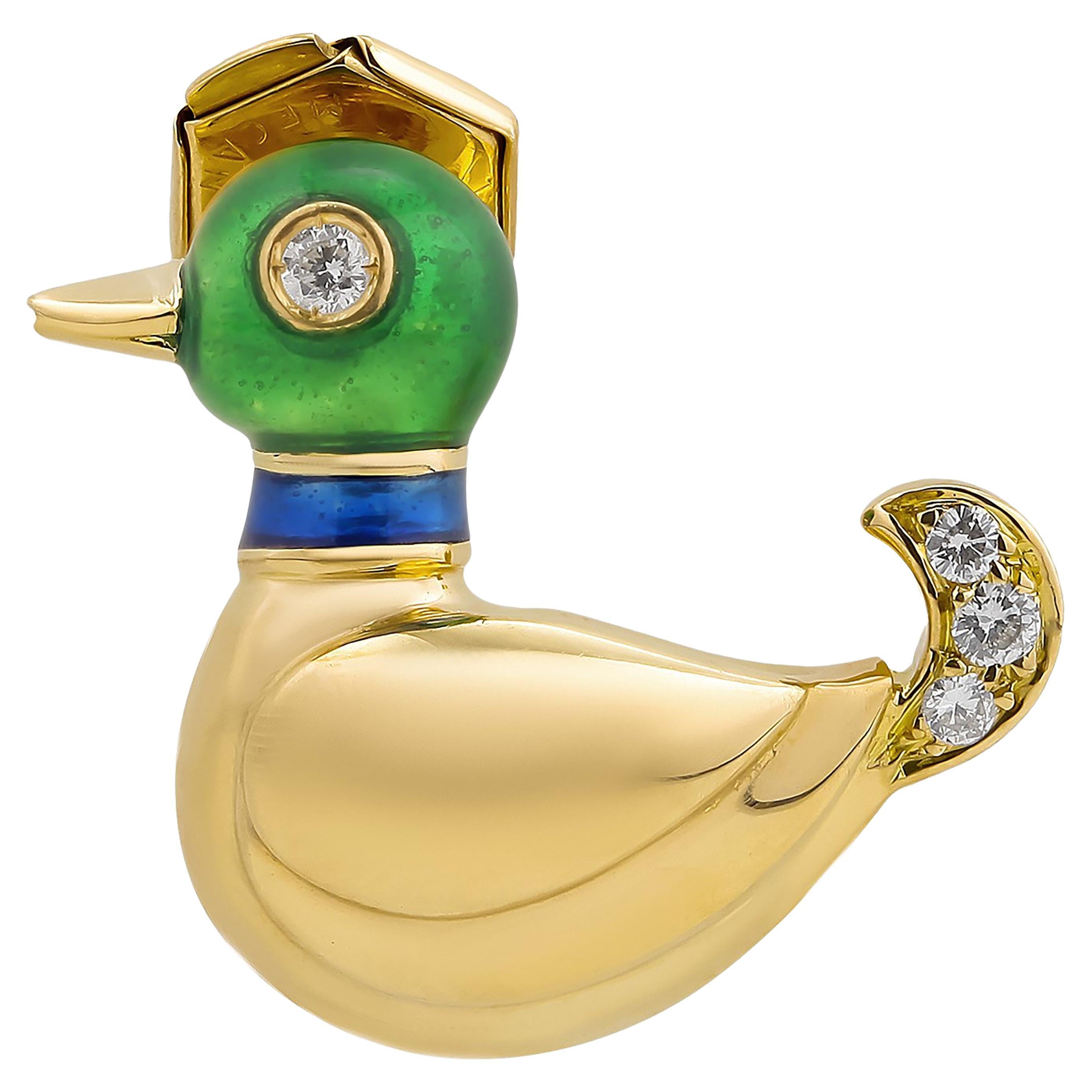 Cartier 1992 Rare 18 Karat Yellow Gold Brooch Depicting Enameled Diamond Duck 