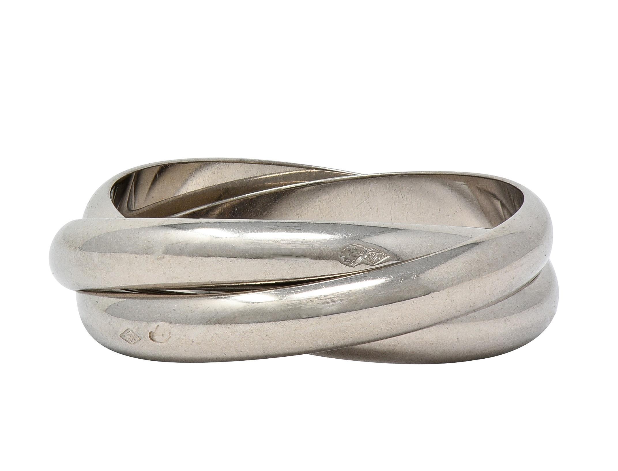 Cartier 1999 French 18 Karat White Gold Vintage Trinity Rolling Band Ring In Excellent Condition For Sale In Philadelphia, PA