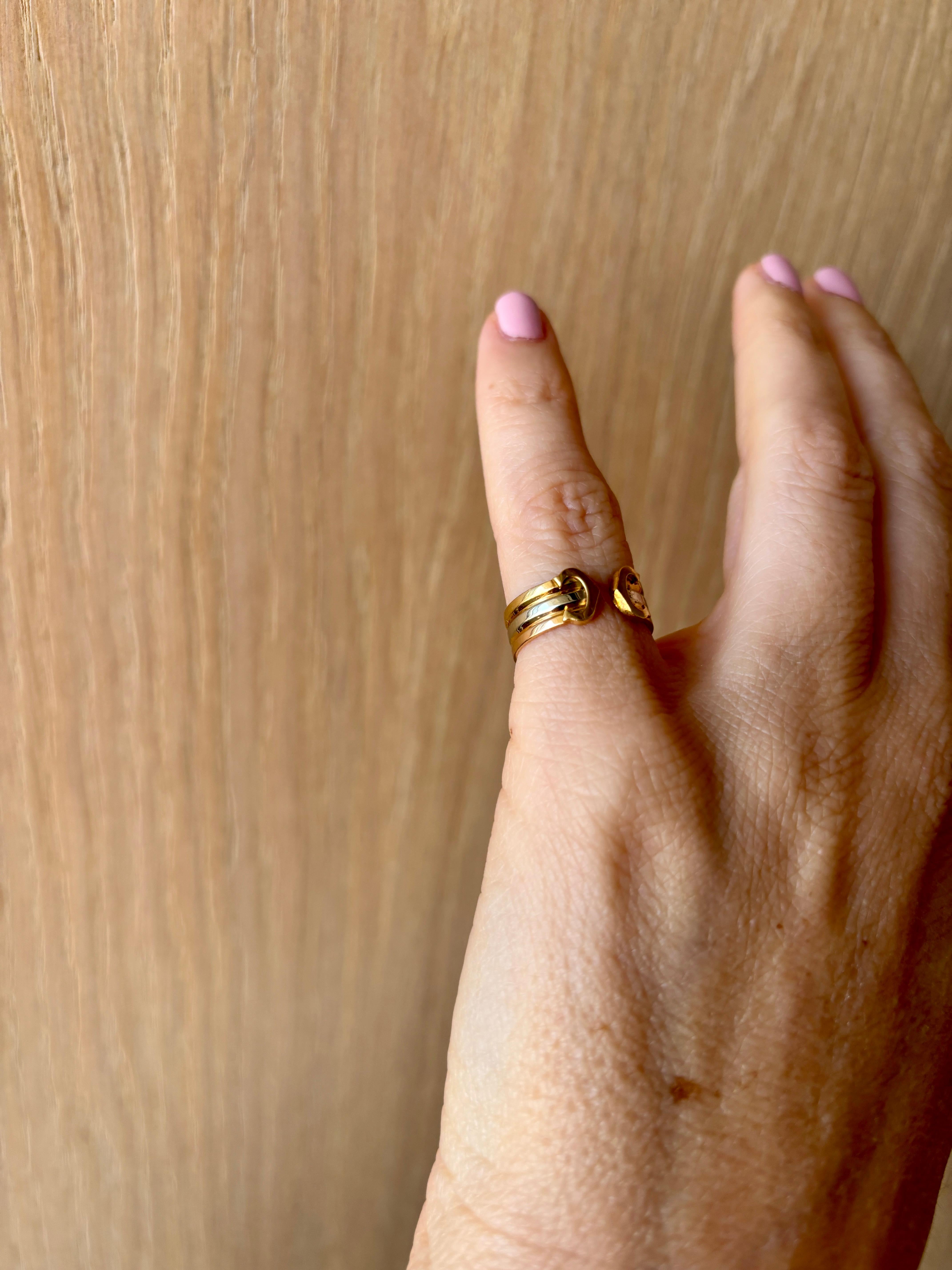 Cartier 2 C Trinity Gold Ring For Sale 3