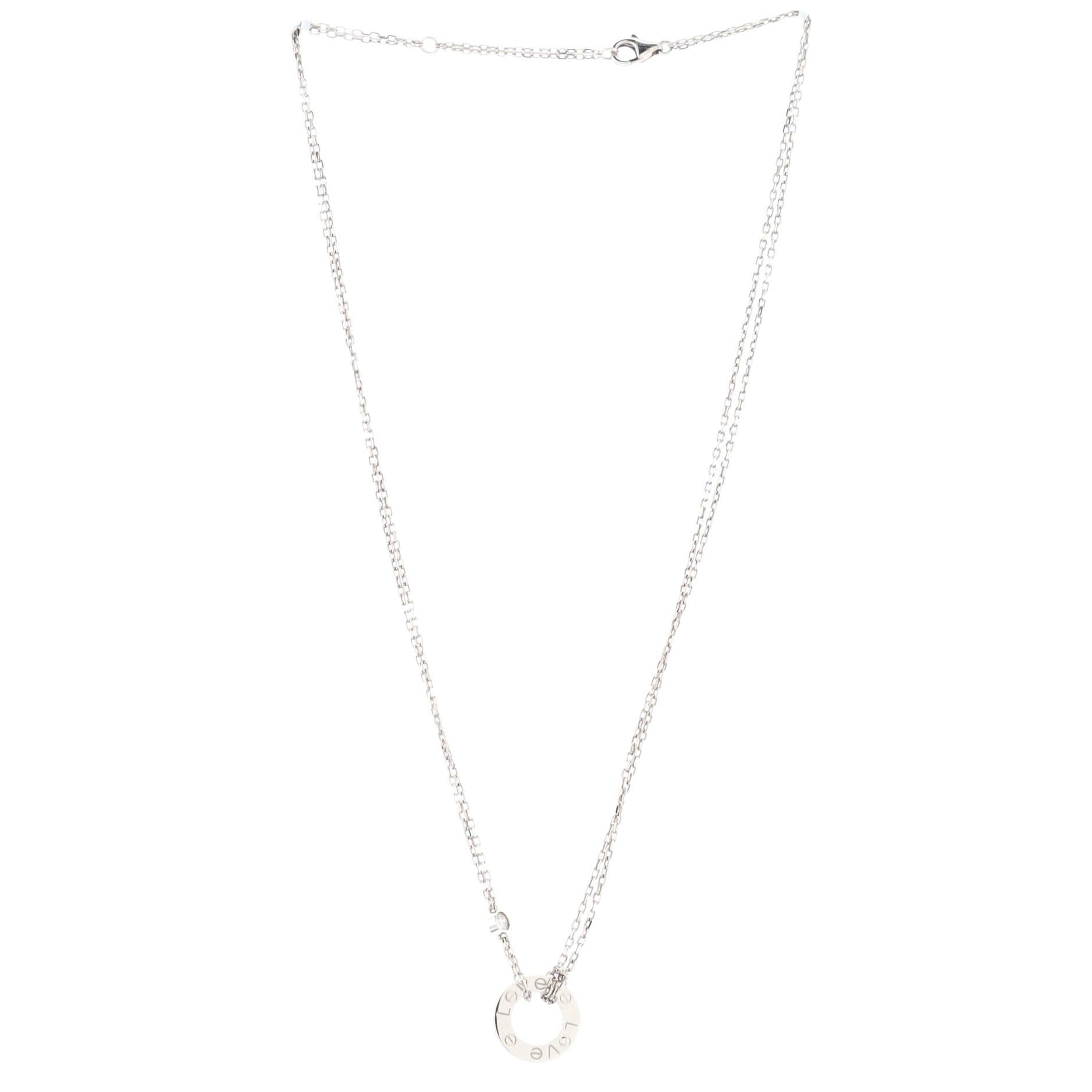 Condition: Great. Minor wear throughout.
Accessories: No Accessories
Measurements: Length: 16.00 - 15.00 