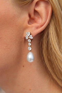 Cartier 23 Carats 18K Yellow Gold Pearl Earrings – Gray & White Pearls