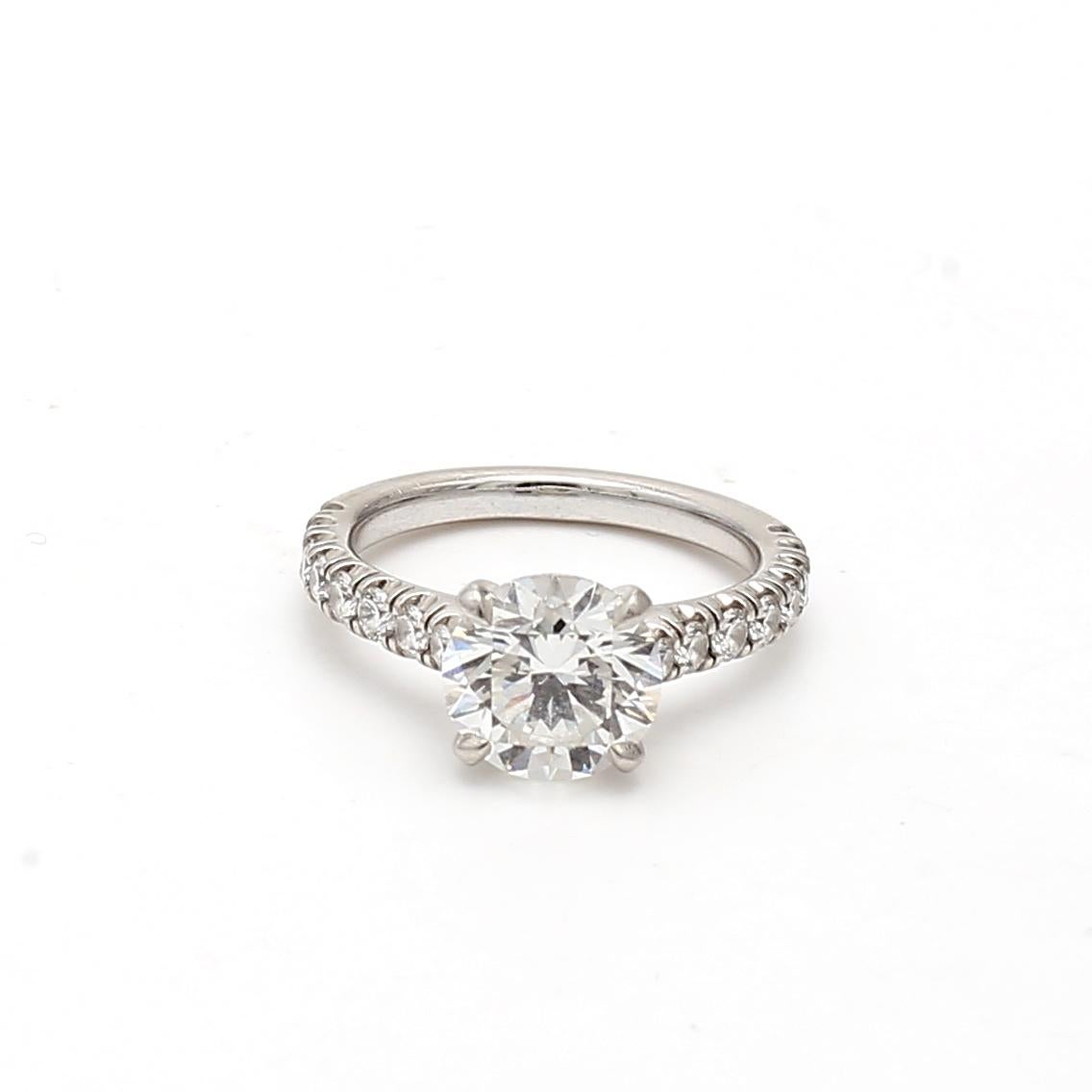 Designer:
CARTIER


Title:
Cartier 2.47 Carat Round Brilliant G VVS1 Diamond Platinum Engagement Ring


Style:
Engagement


Metal:
Platinum


Gemstone 1:
2.12 Carat Diamond


Number of Stones:
1


Color:
G


Clarity:
VVS1


Shape:
Round