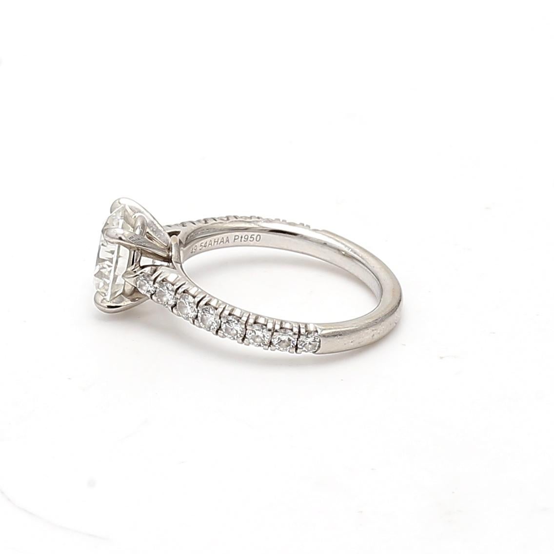 Cartier 2.47 Carat Round Brilliant G VVS1 Diamond Platinum Engagement Ring For Sale 2