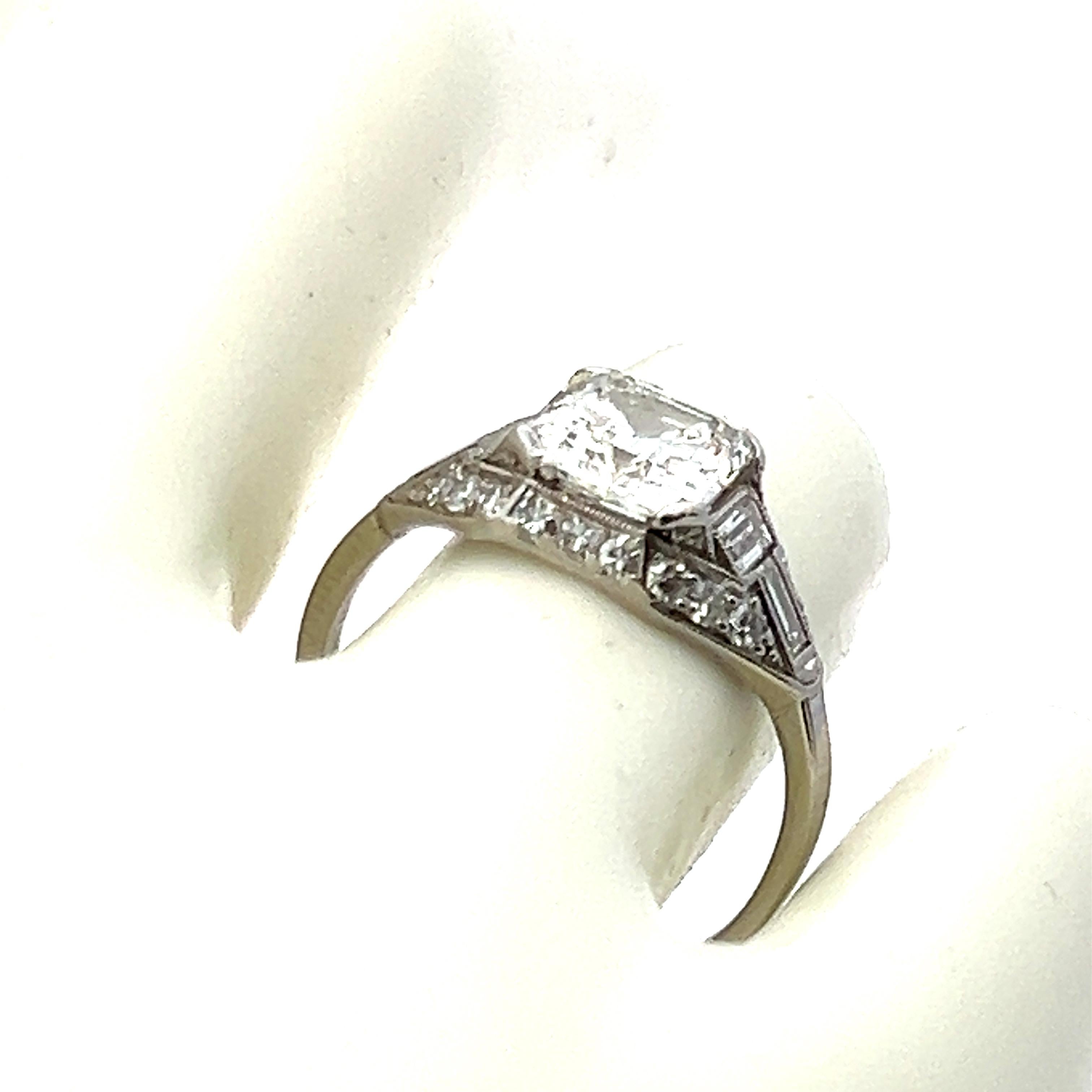 Women's Cartier 2.49 Carat Asscher Cut and other cut Diamond Platinum Art Deco Ring