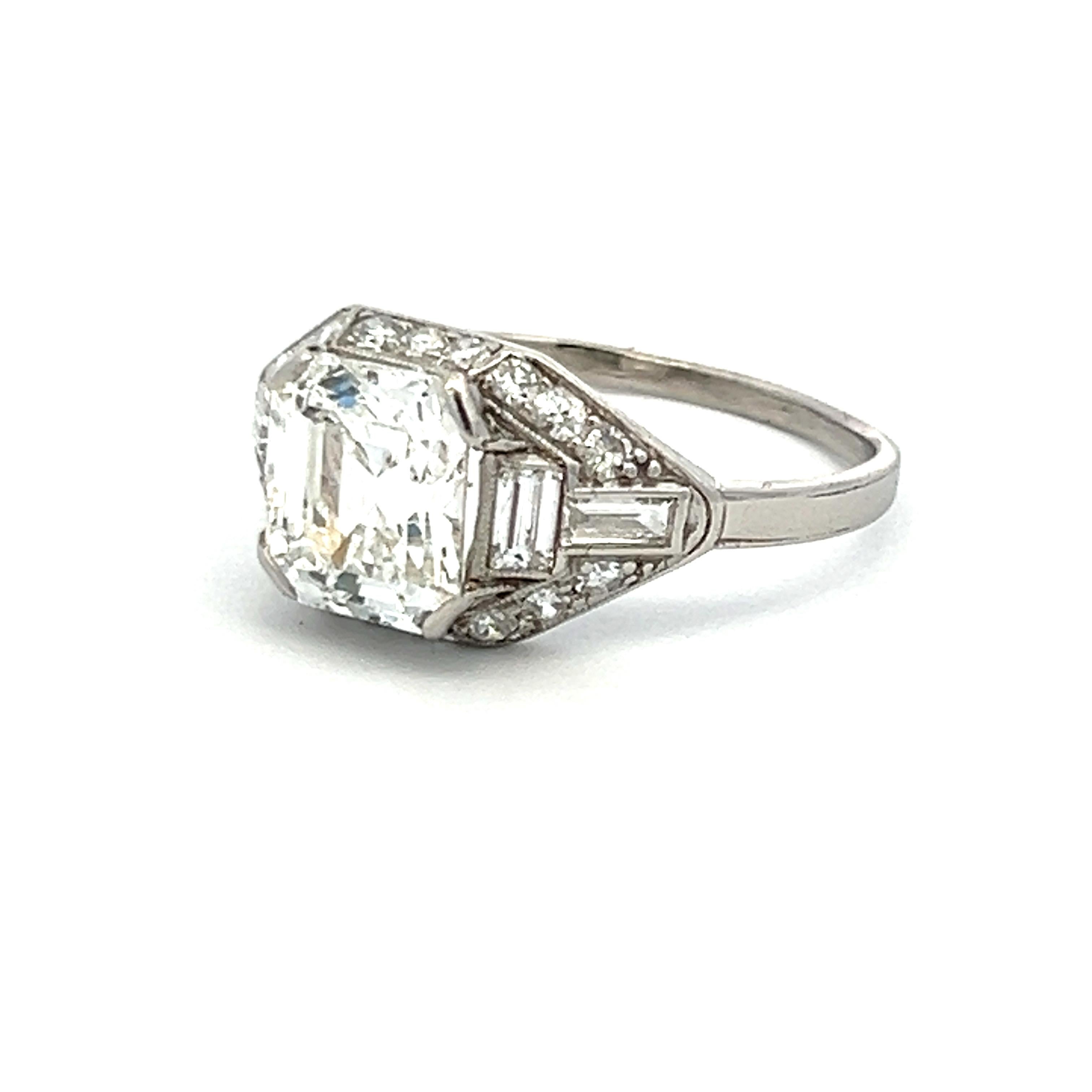 Cartier 2.49 Carat Asscher Cut and other cut Diamond Platinum Art Deco Ring 1