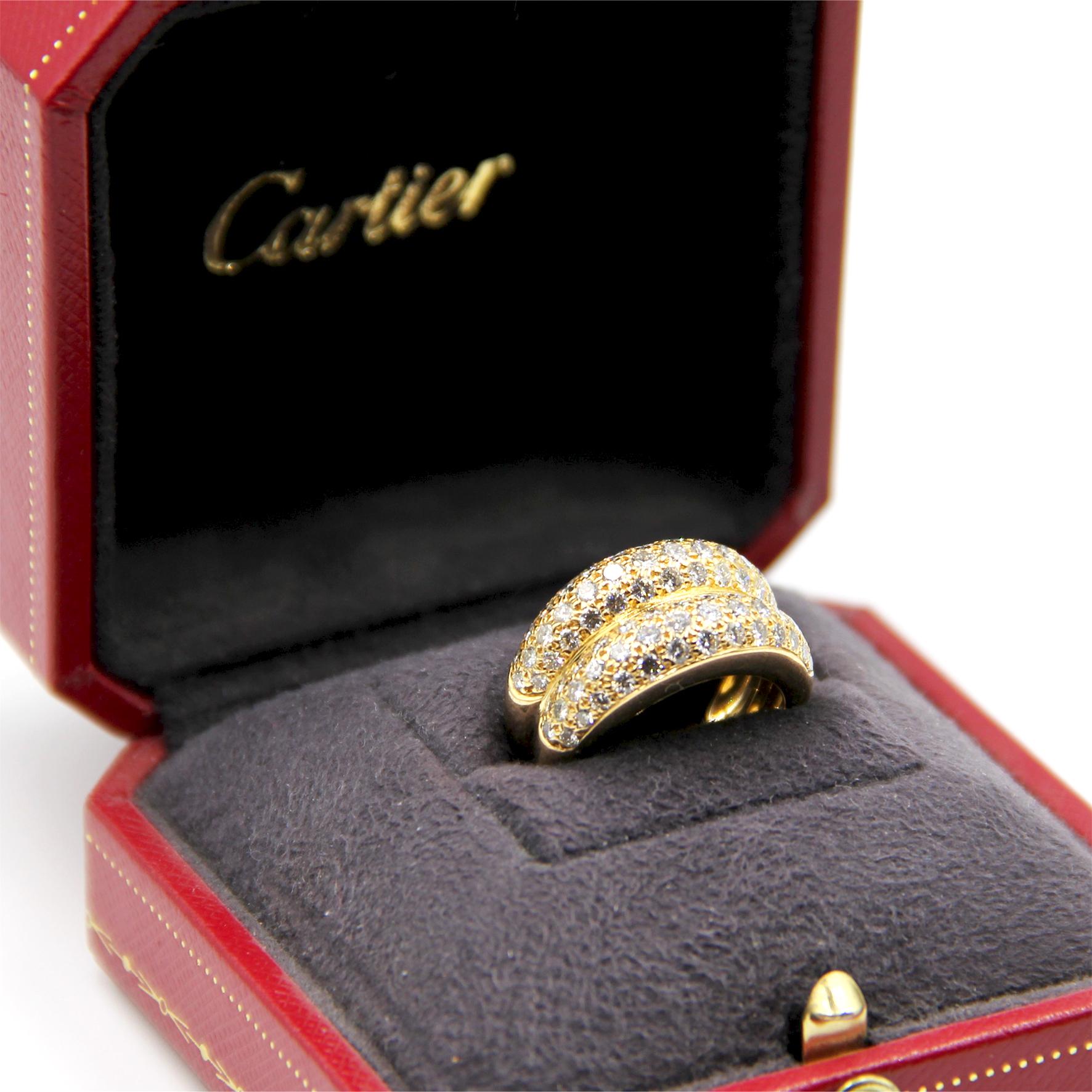Women's Cartier 2.50 Carat Diamond Bombe 18k Gold Ring For Sale